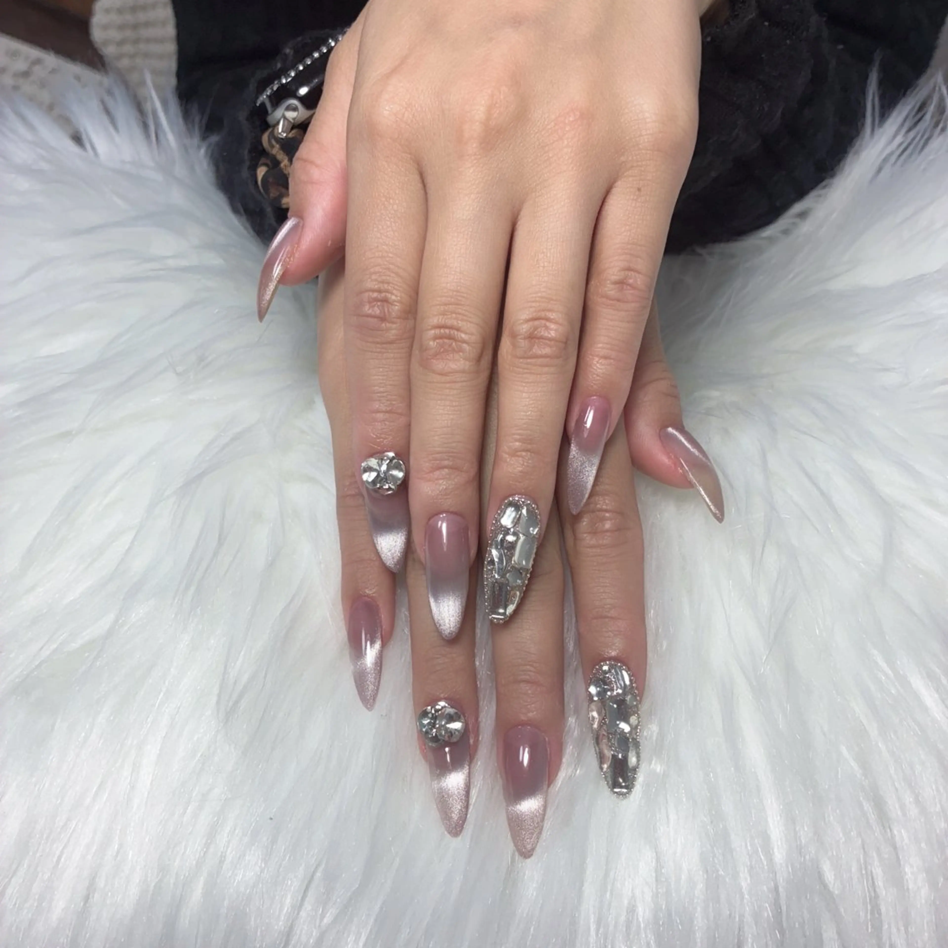 ネイル 持ち込み ハンドネイル YOIネイルサロン所属・YOINAIL ヨイネイルサロンのネイルデザイン