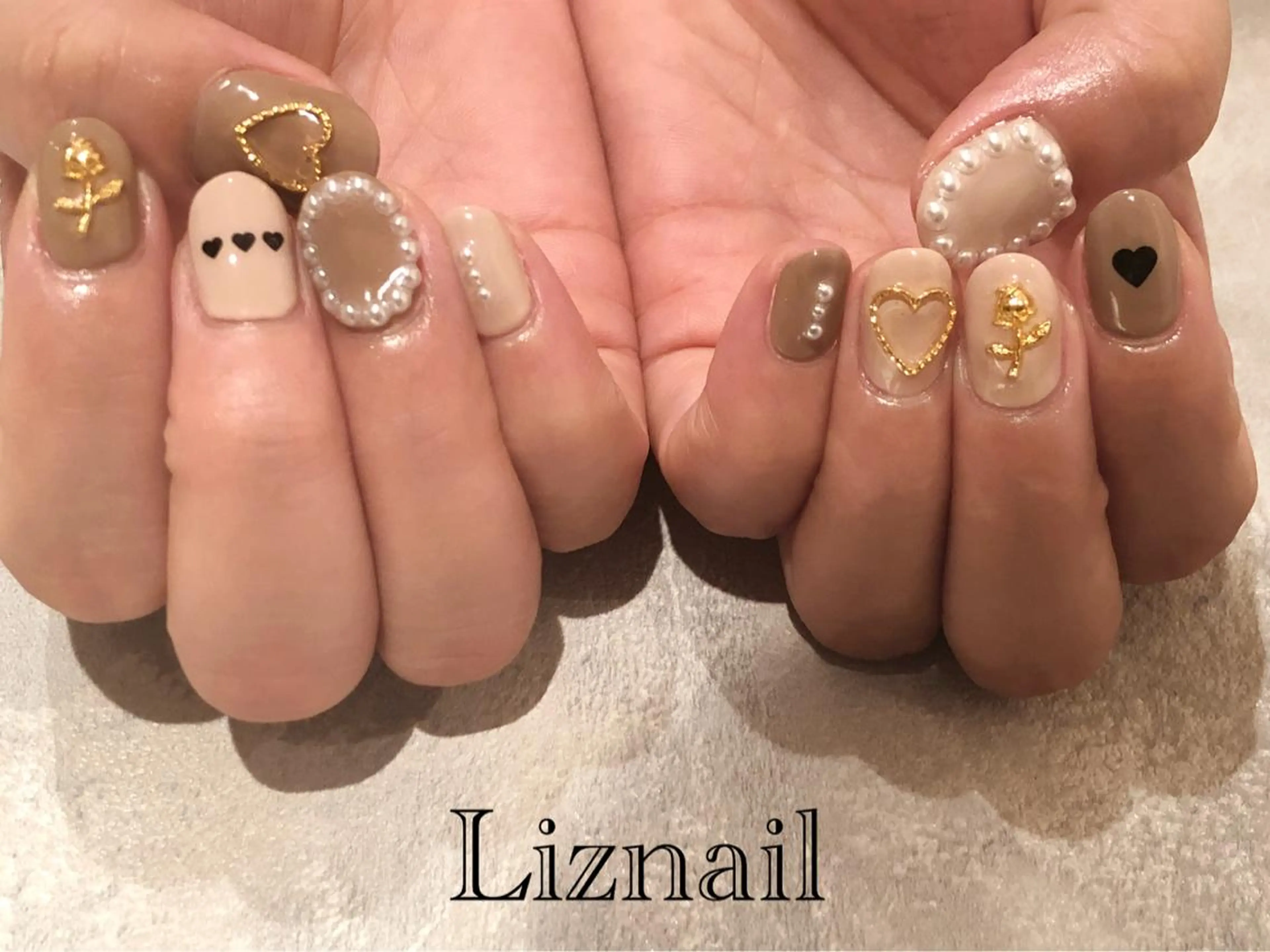 ネイル Rawr / saoriのネイルデザイン