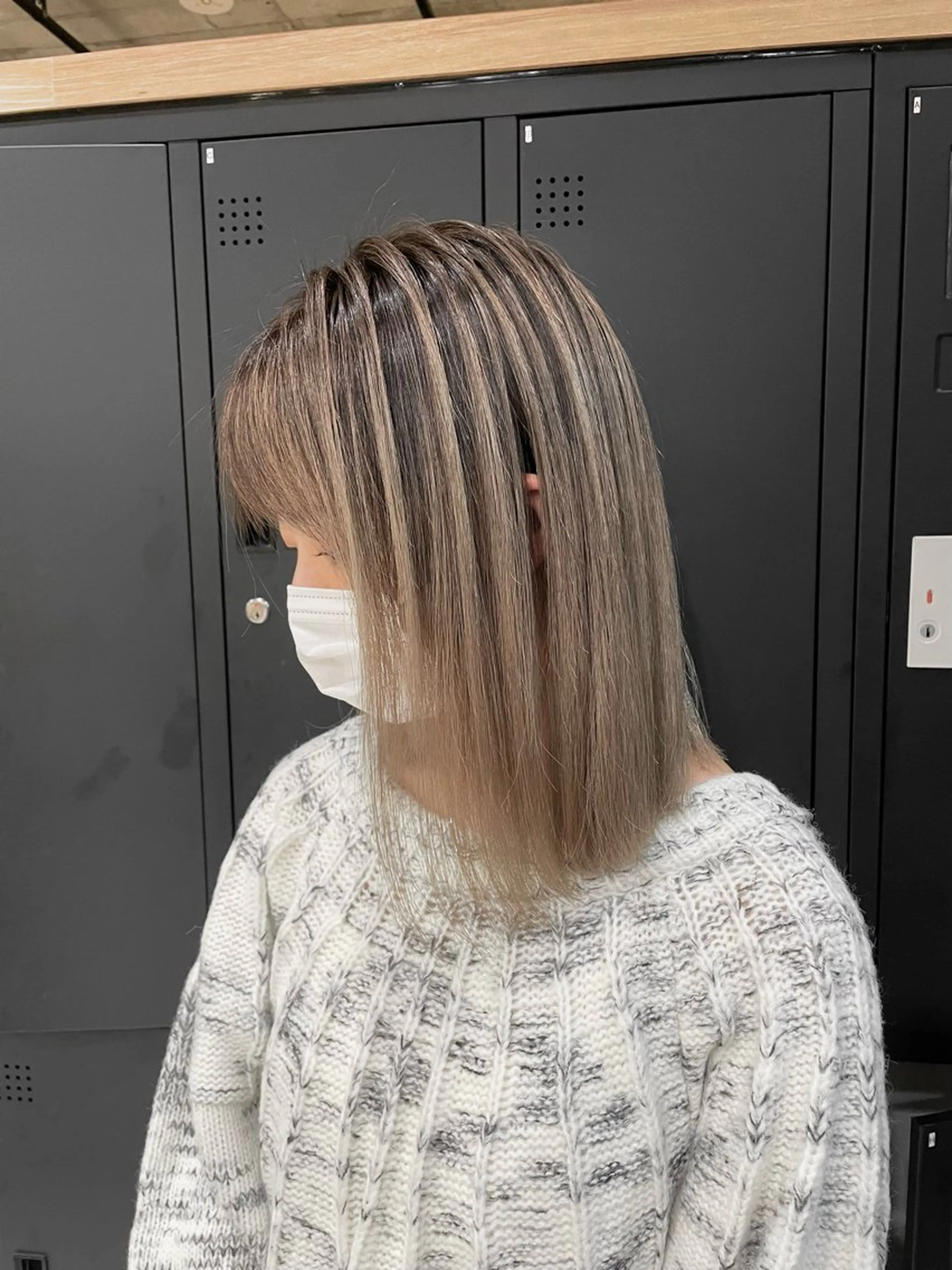 ミディアム 🦋MAHO🦋 デザインカラーのヘアスタイル