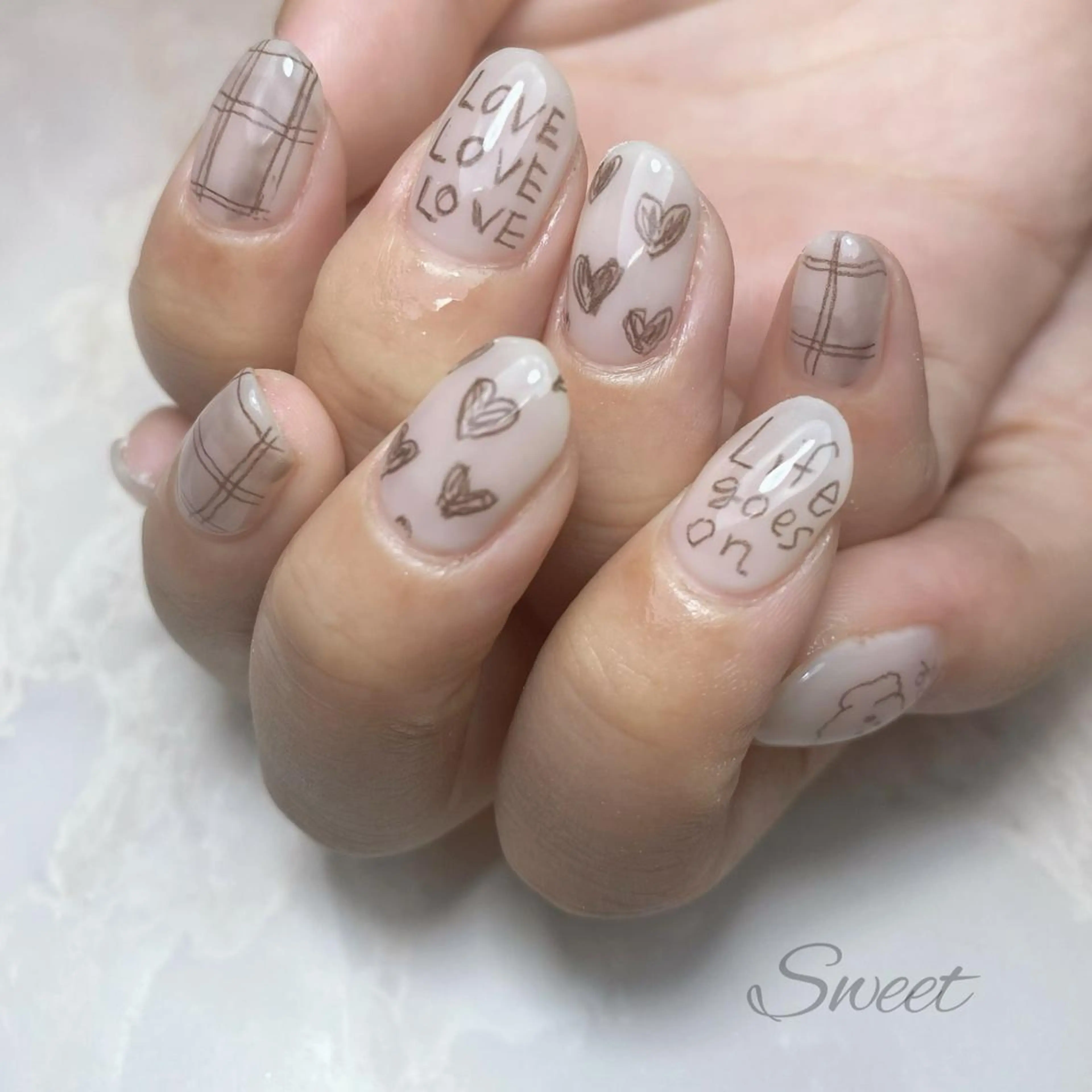 ネイル sweet 仲野陽子のネイルデザイン