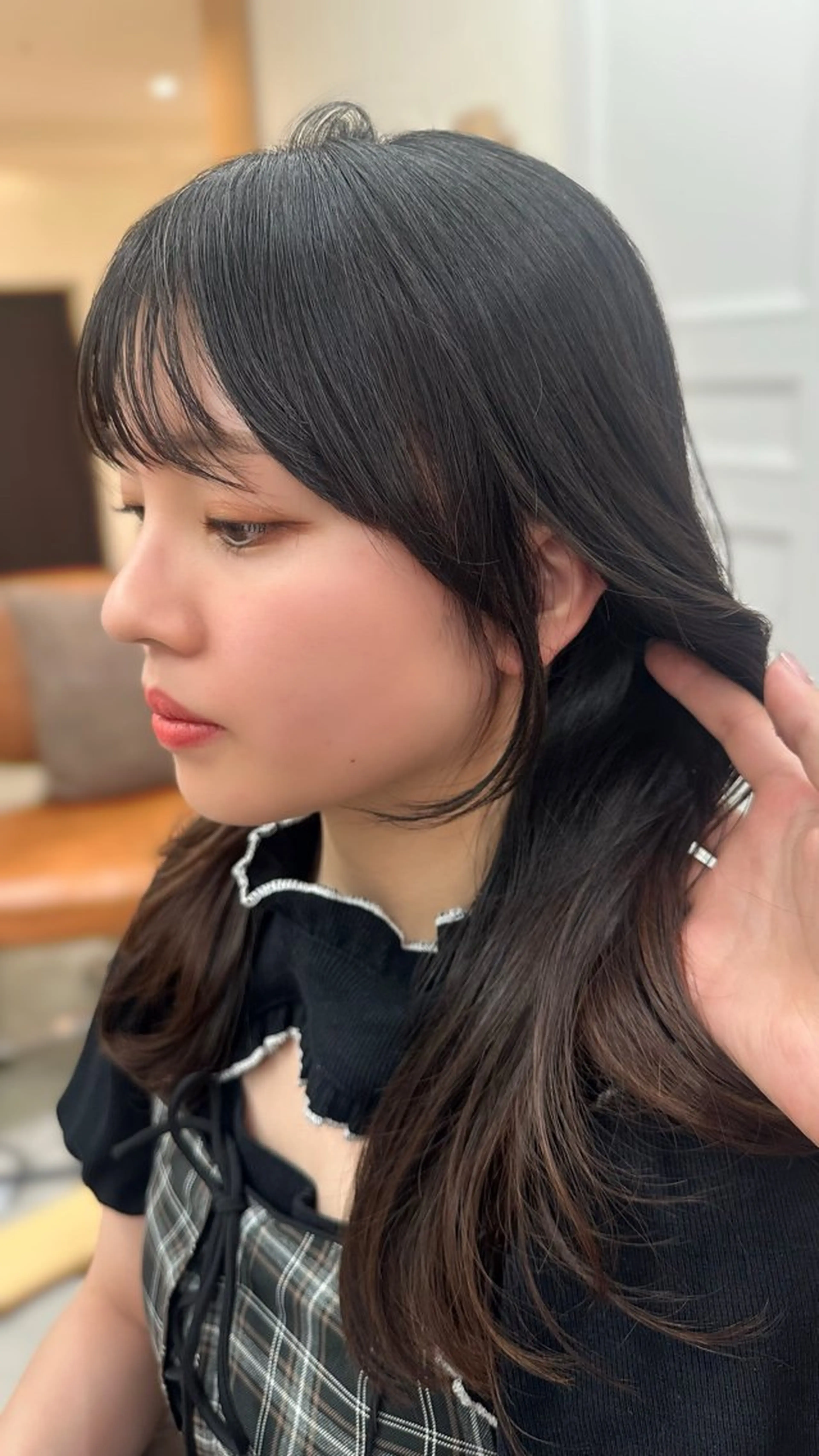 ミディアム ヘアアレンジ 顔周りcut/ 艶ワンカラー♥ちさきのヘアスタイル