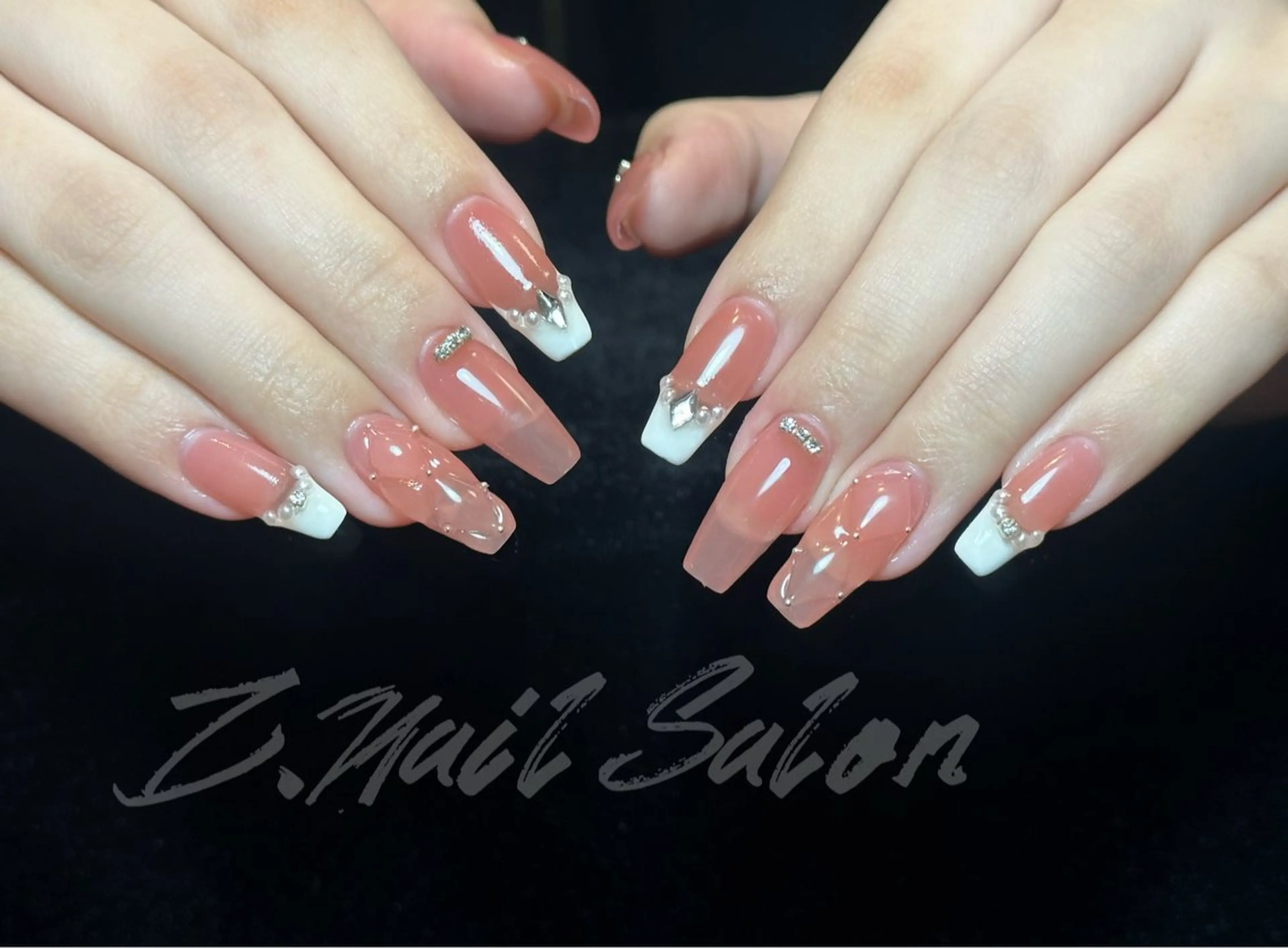 ネイル Z.Nail Salonのネイルデザイン