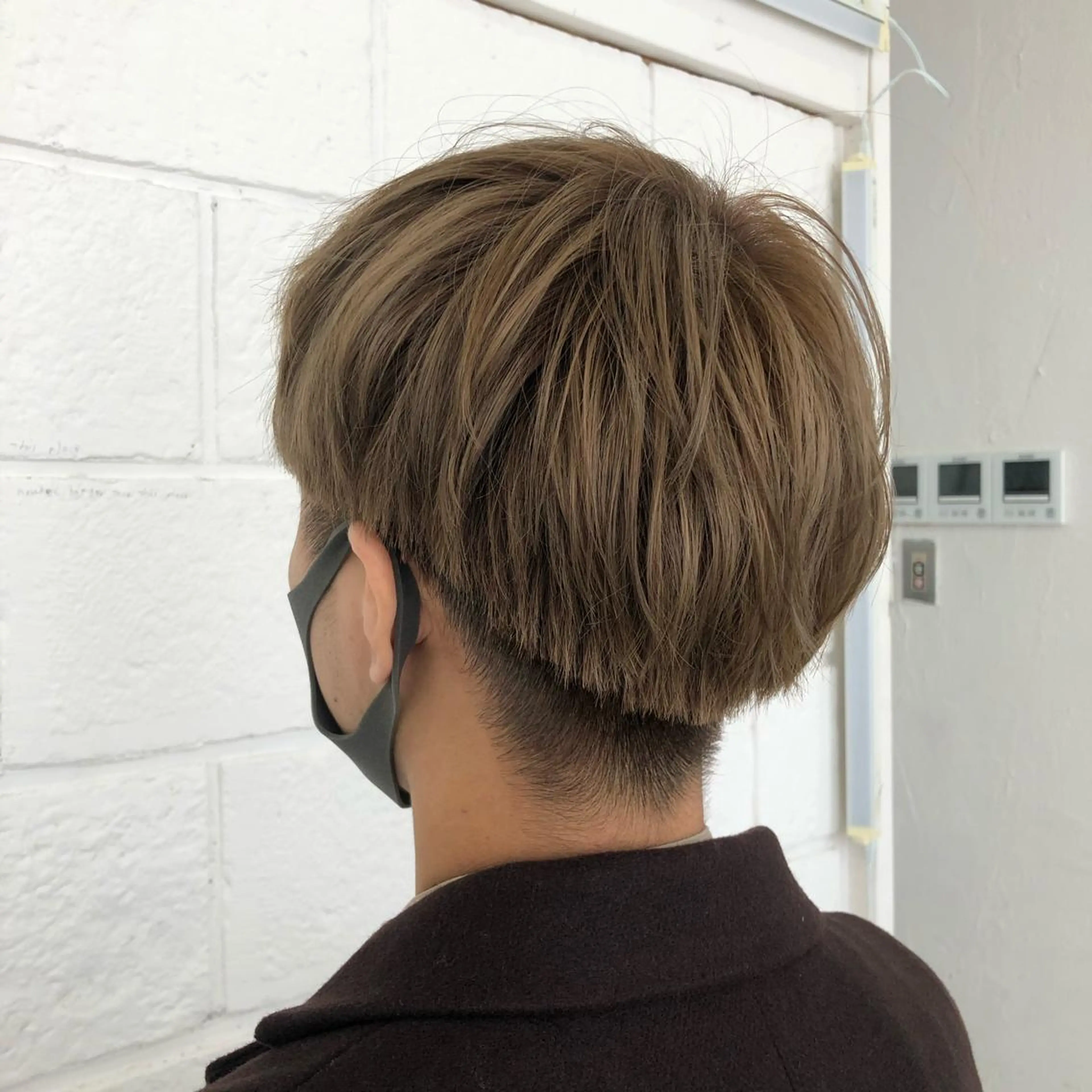 メンズ メンズ韓国風 マッシュ 刈り上げ NeF所属・miku🌿‬ メンズバレイヤージュのヘアスタイル