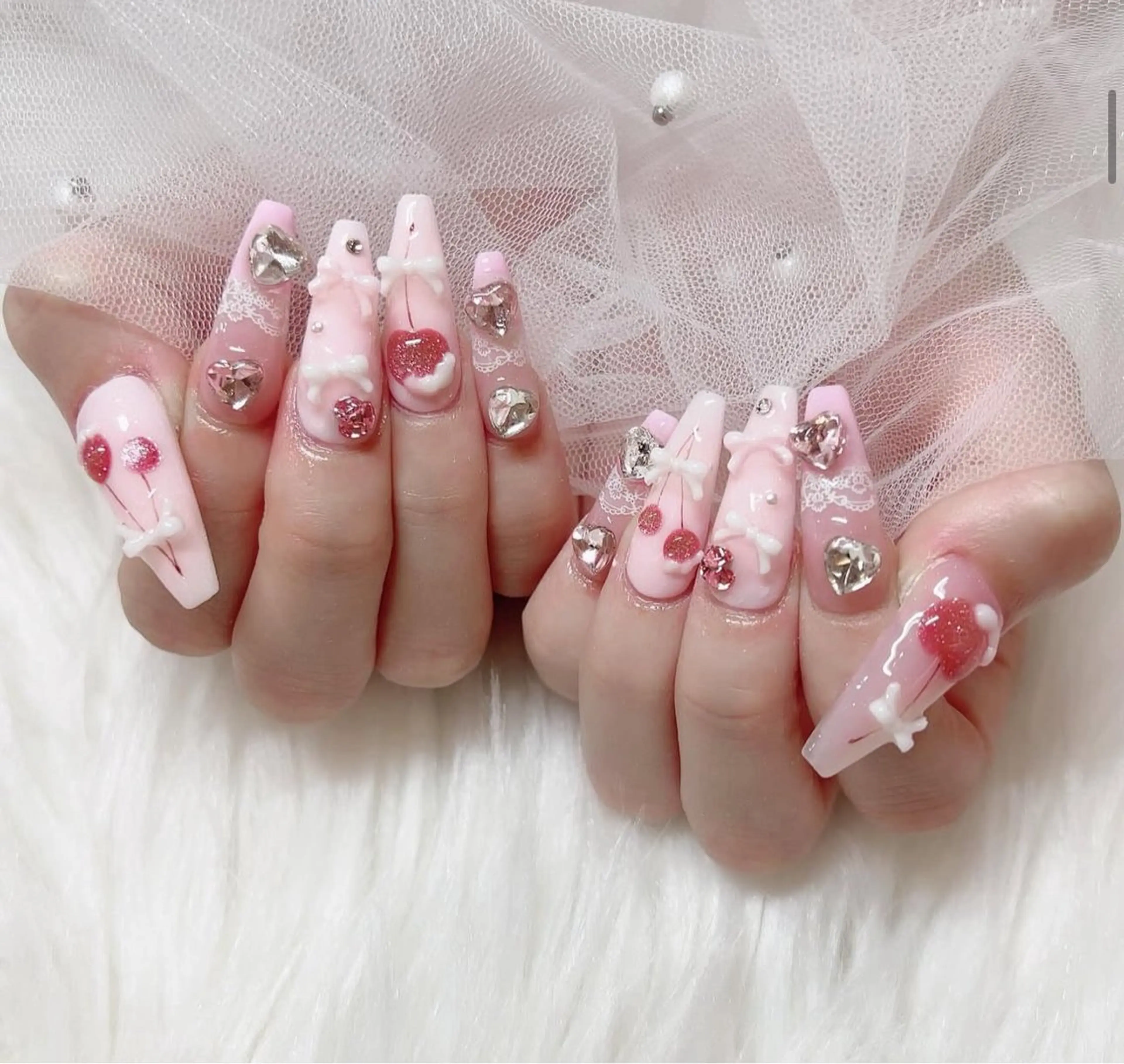 ネイル ジェルネイル 韓国ネイル マグネットネイル ネイルチップ 冬ネイル Lenie Nail Salonのネイルデザイン