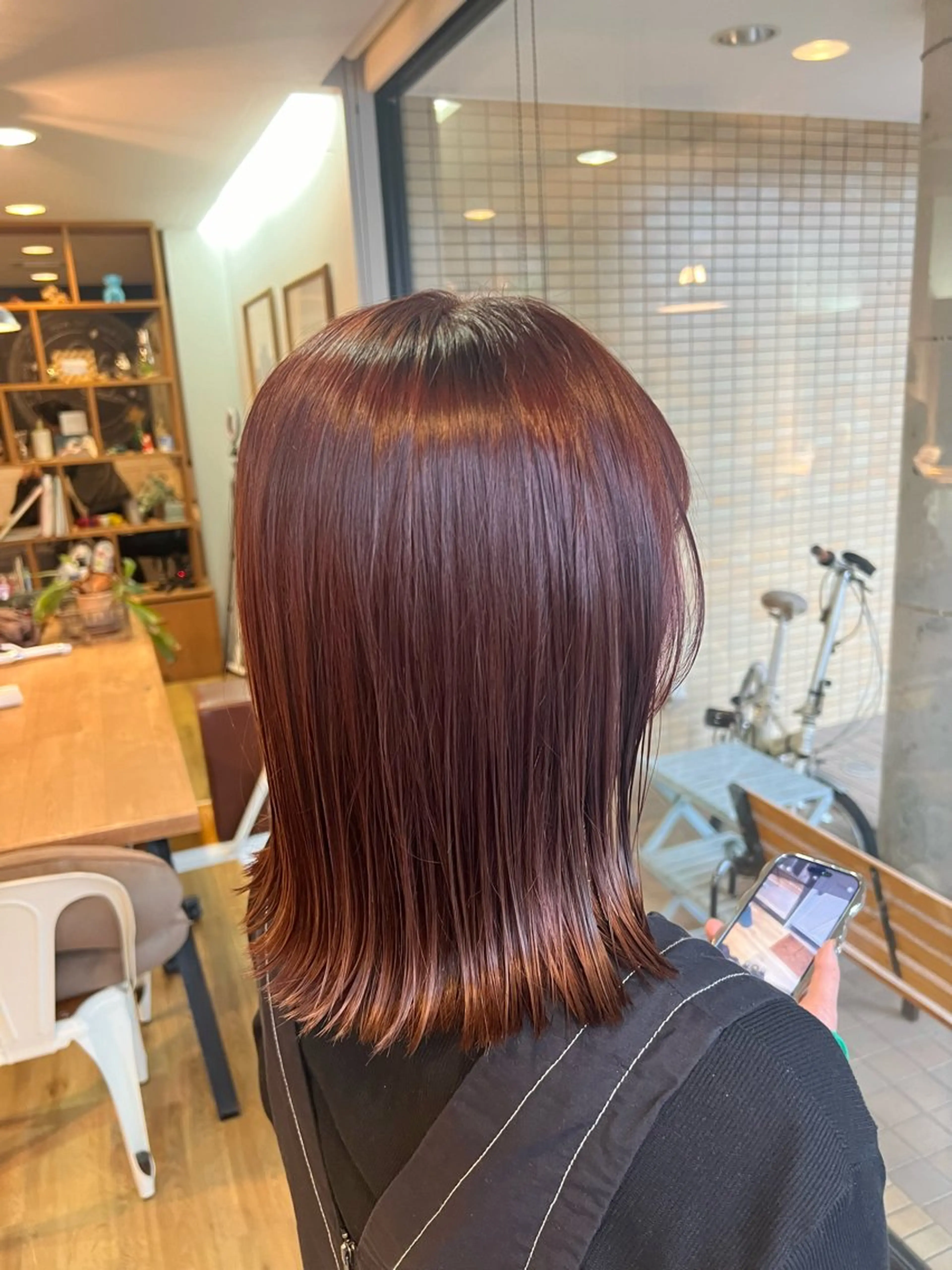 カラー レッドカラー カット ヘアカラー トリートメント 堀 望美のヘアスタイル