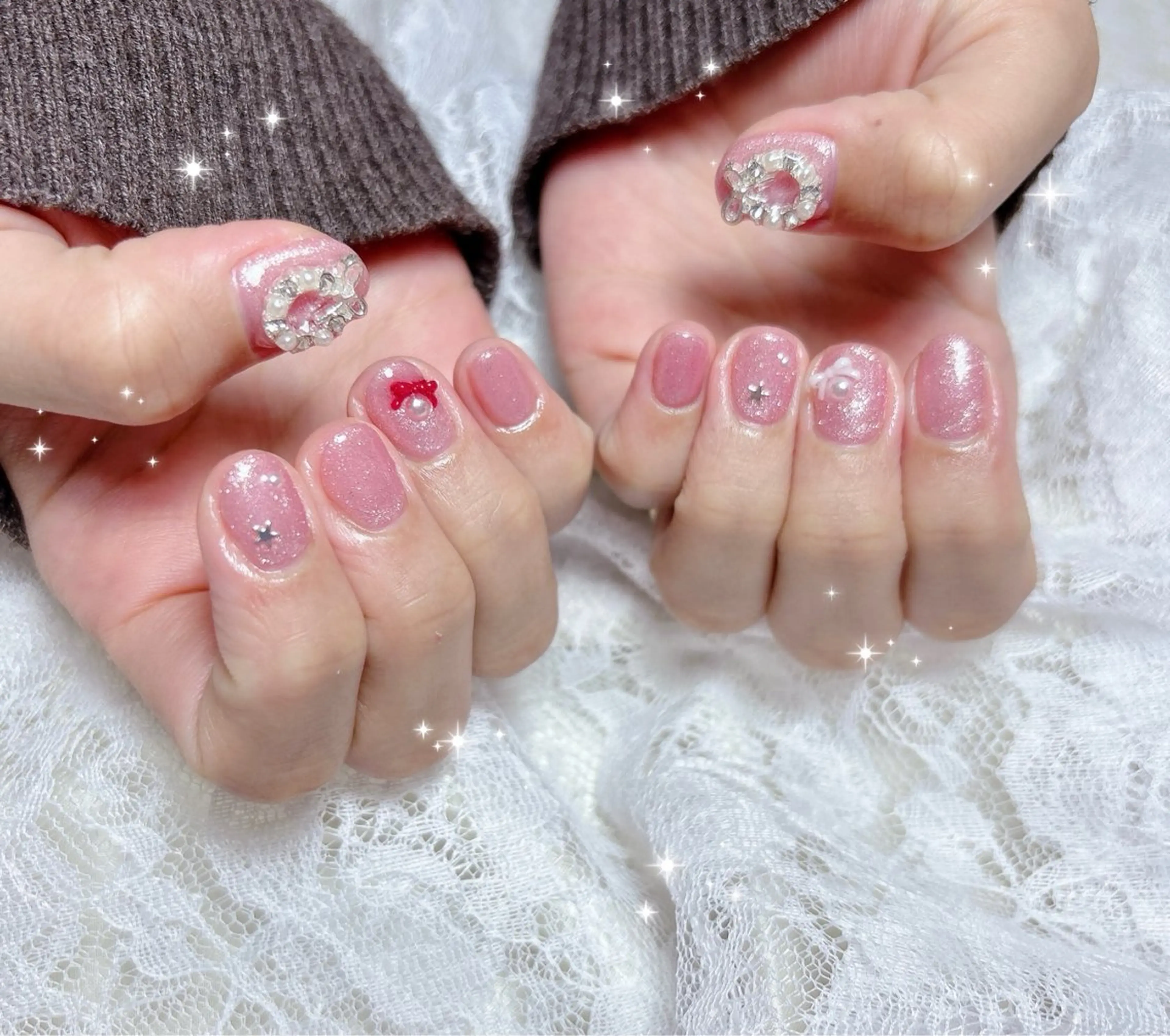 ネイル ピンク 冬ネイル クリスマス ハンドネイル FLARE NAIL フレアネイルのネイルデザイン