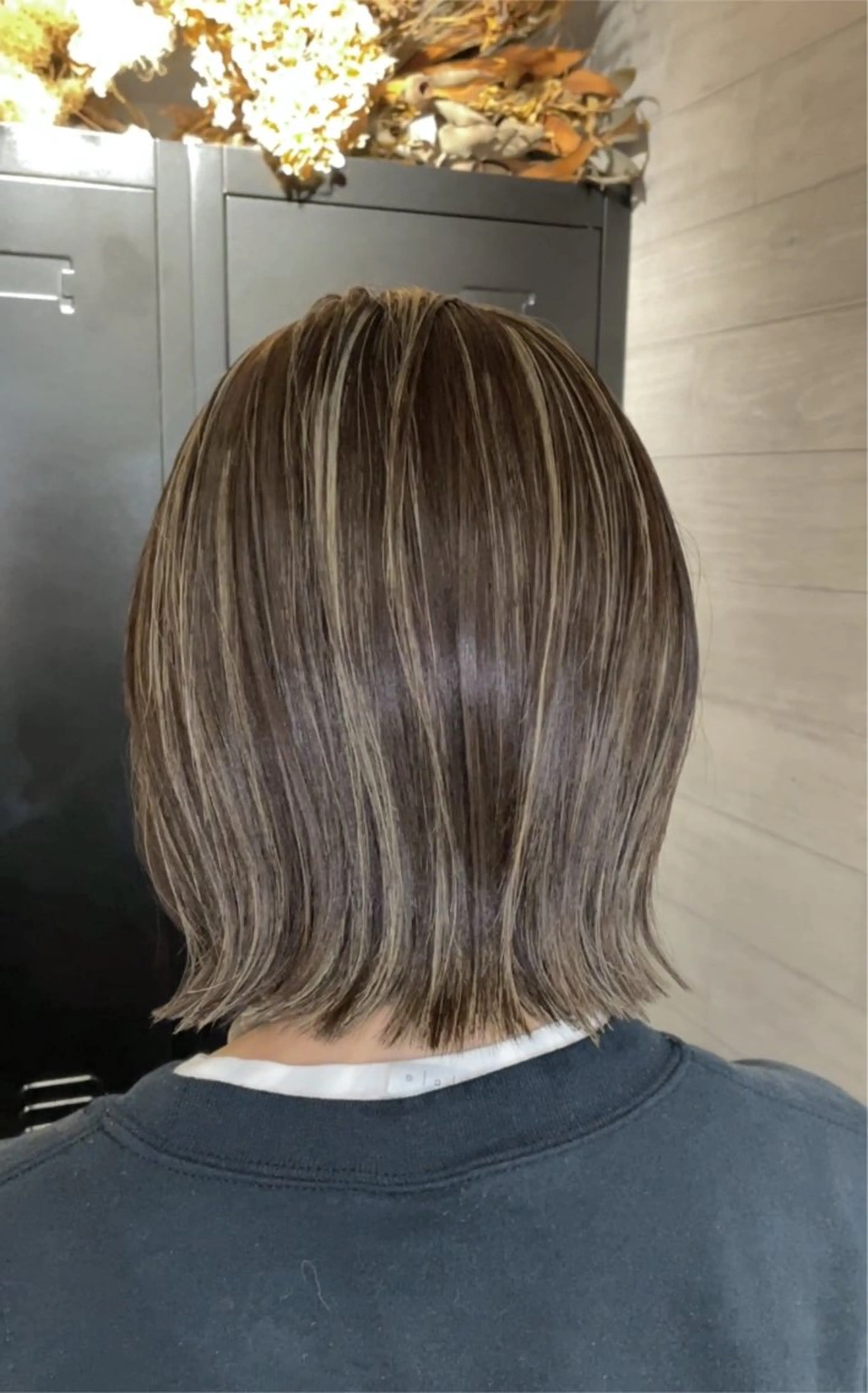 カラー＋ハイライト(ブリーチ)の写真