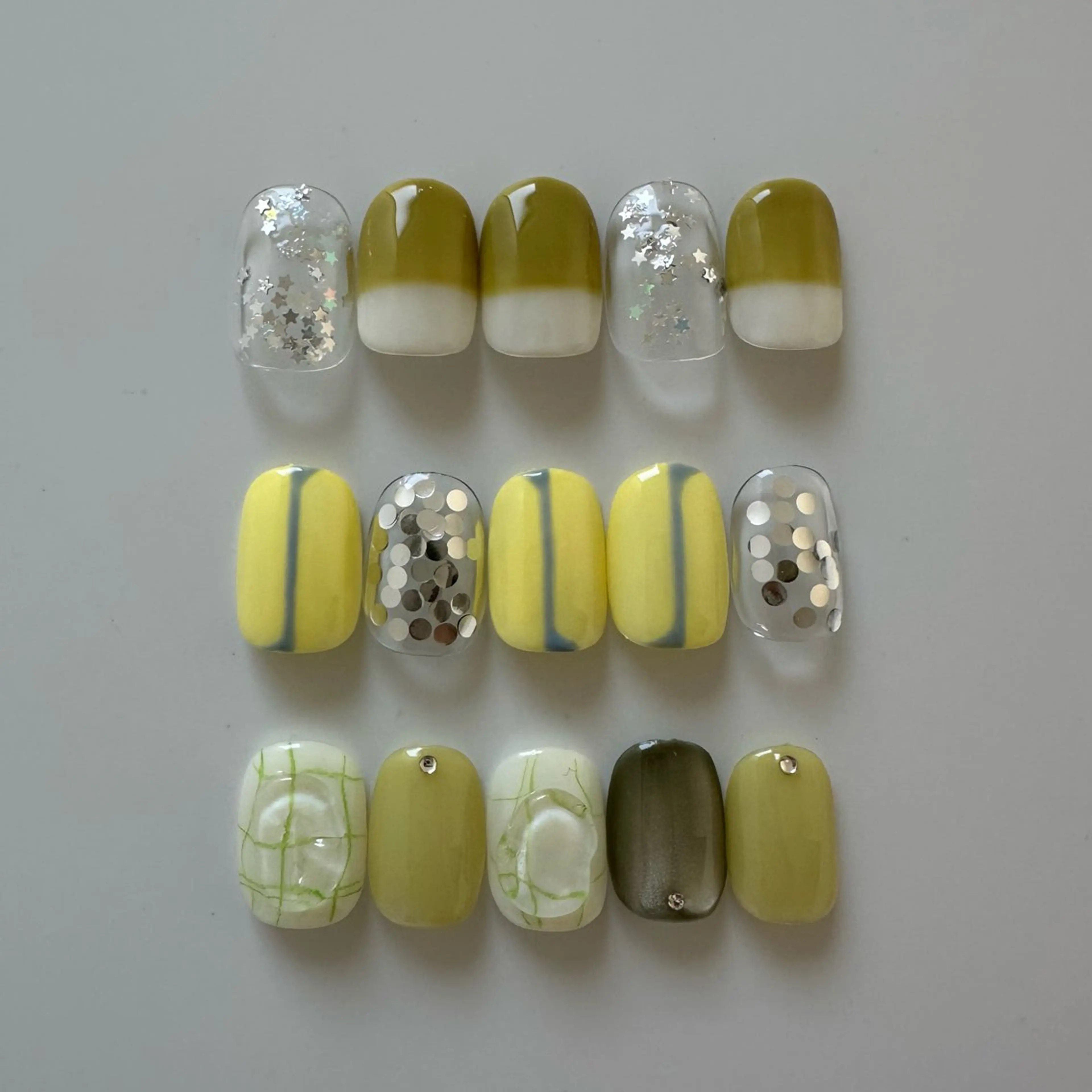 ネイル 畑山 美咲のネイルデザイン