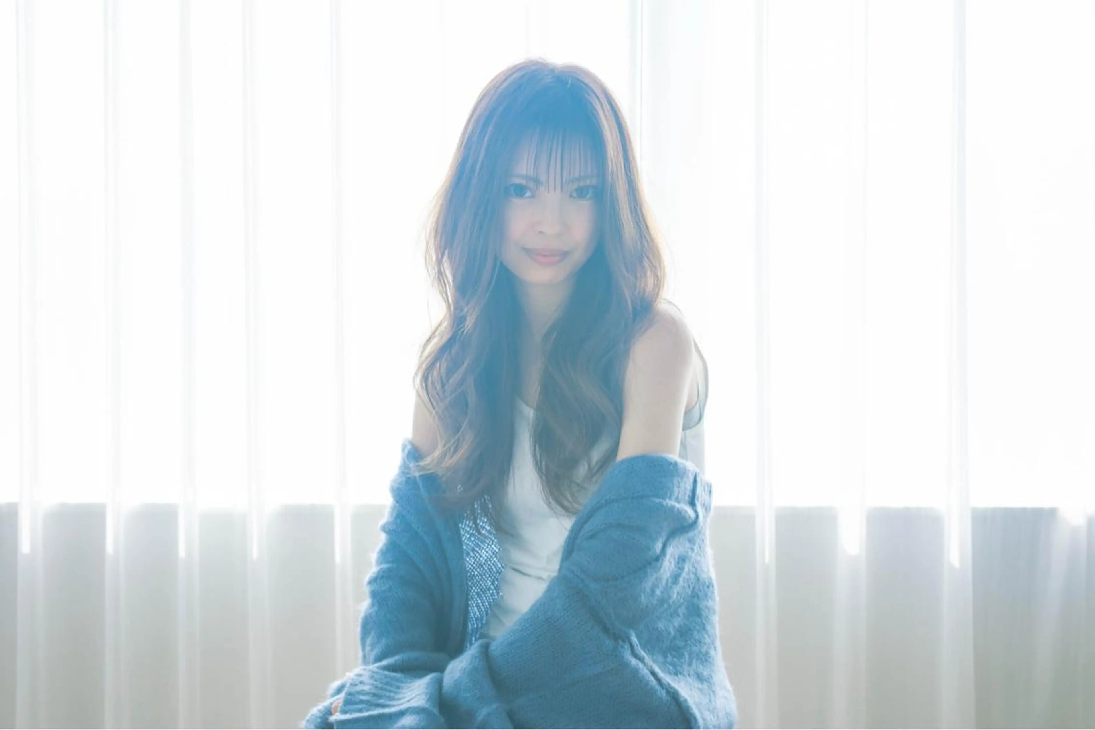 ロング カラー 韓国風ヘア レイヤーカット シースルーバング フリーランス【Chill-hus】所属・小野 和摩のヘアスタイル