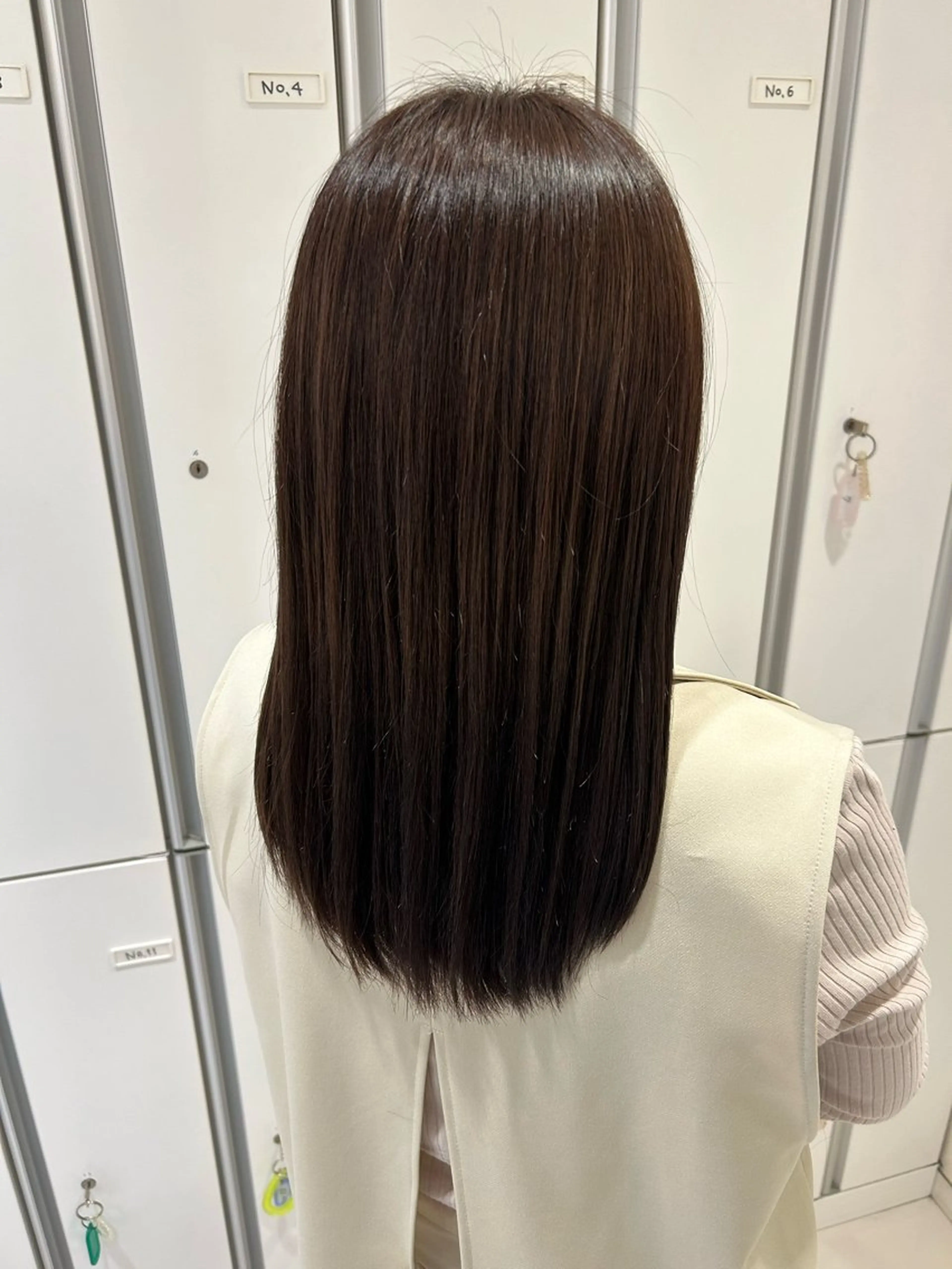 セミロング ヘアカラー トリートメント たけだゆめ ダブルカラーのヘアスタイル