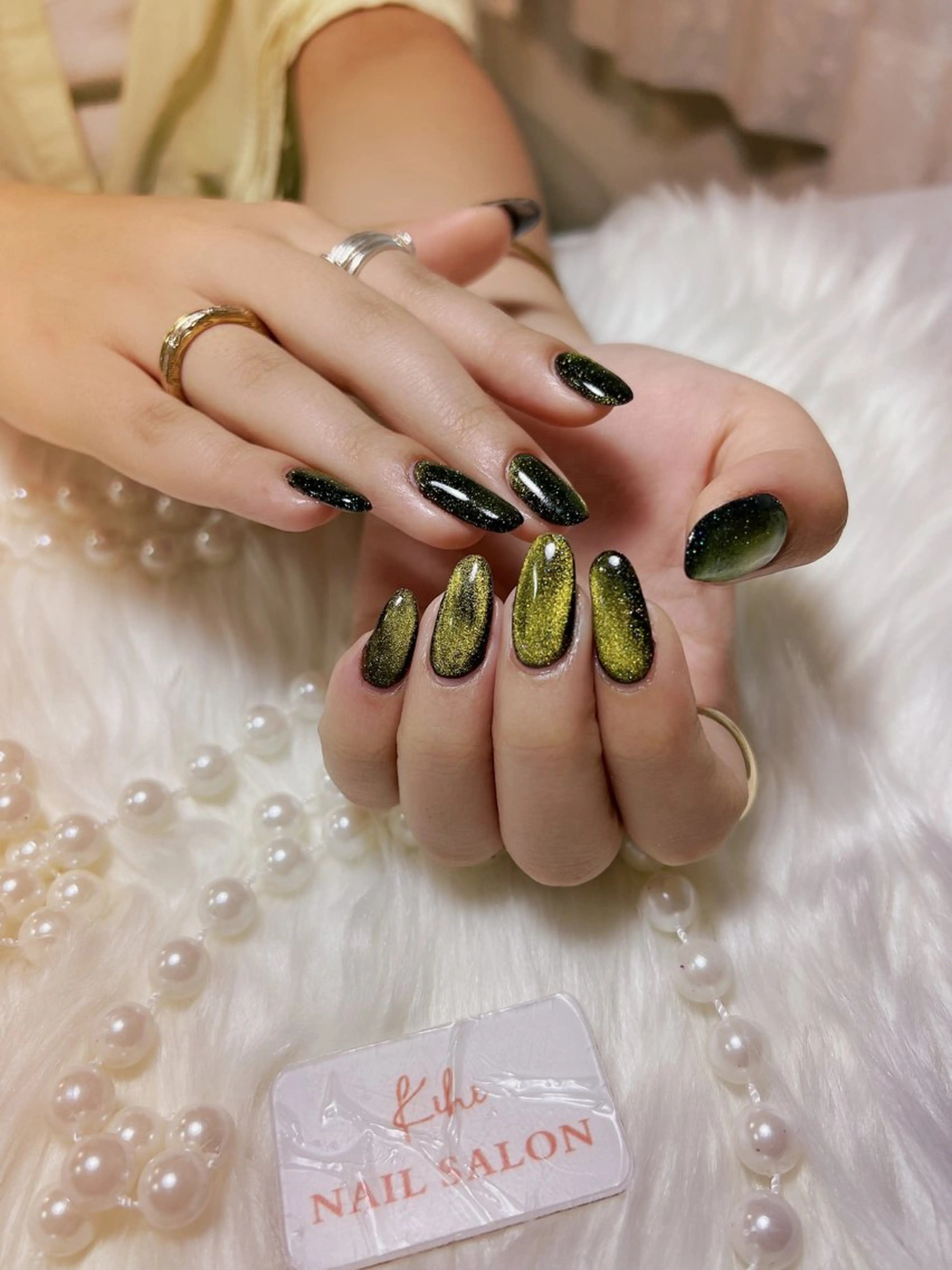 ネイル マグネットネイル 米澤 ハナユキのネイルデザイン