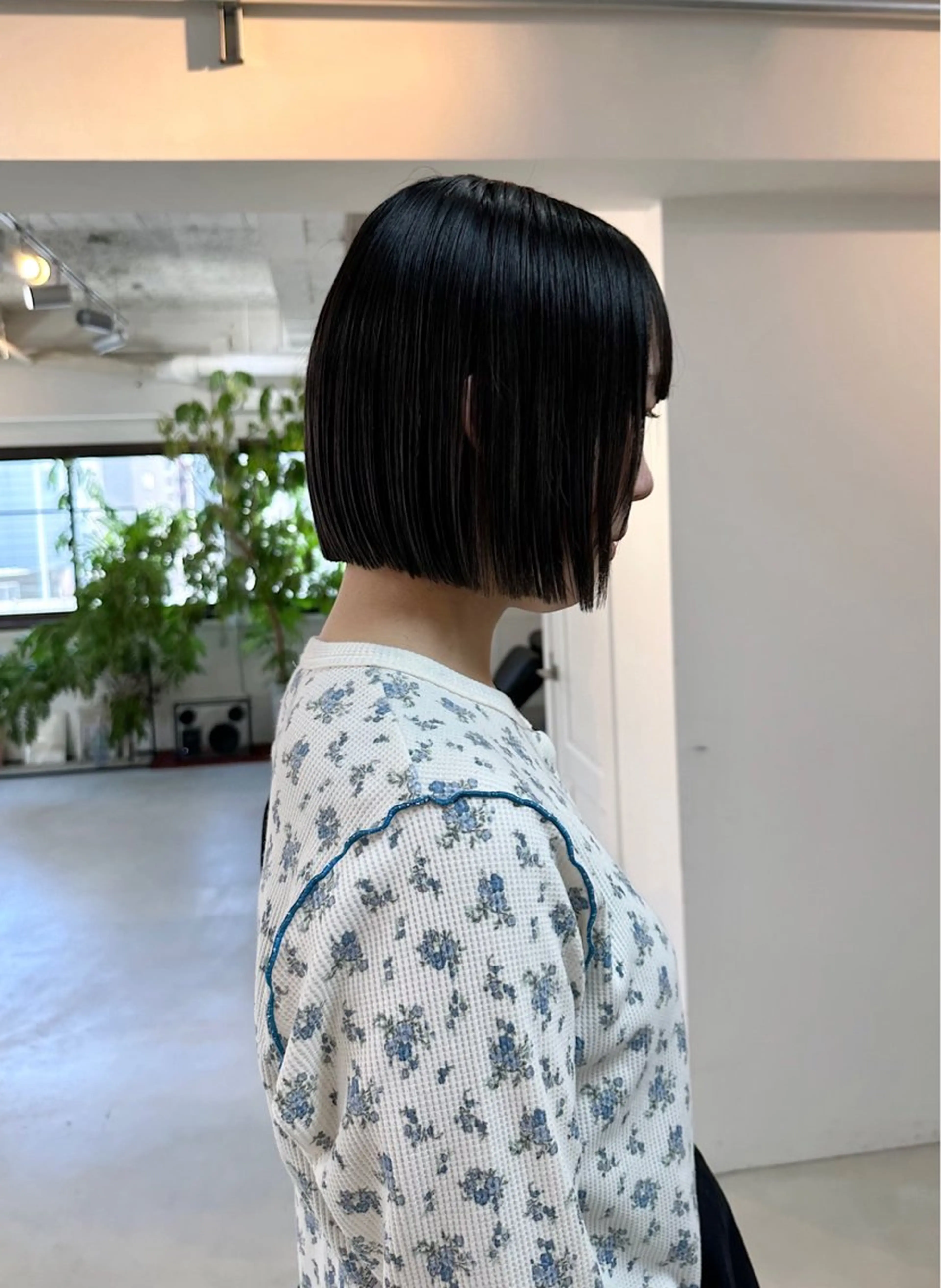 ショート ボブ カット ヘアカラー FavyS「フェイヴィーズ」所属・竹中 彩音のヘアスタイル