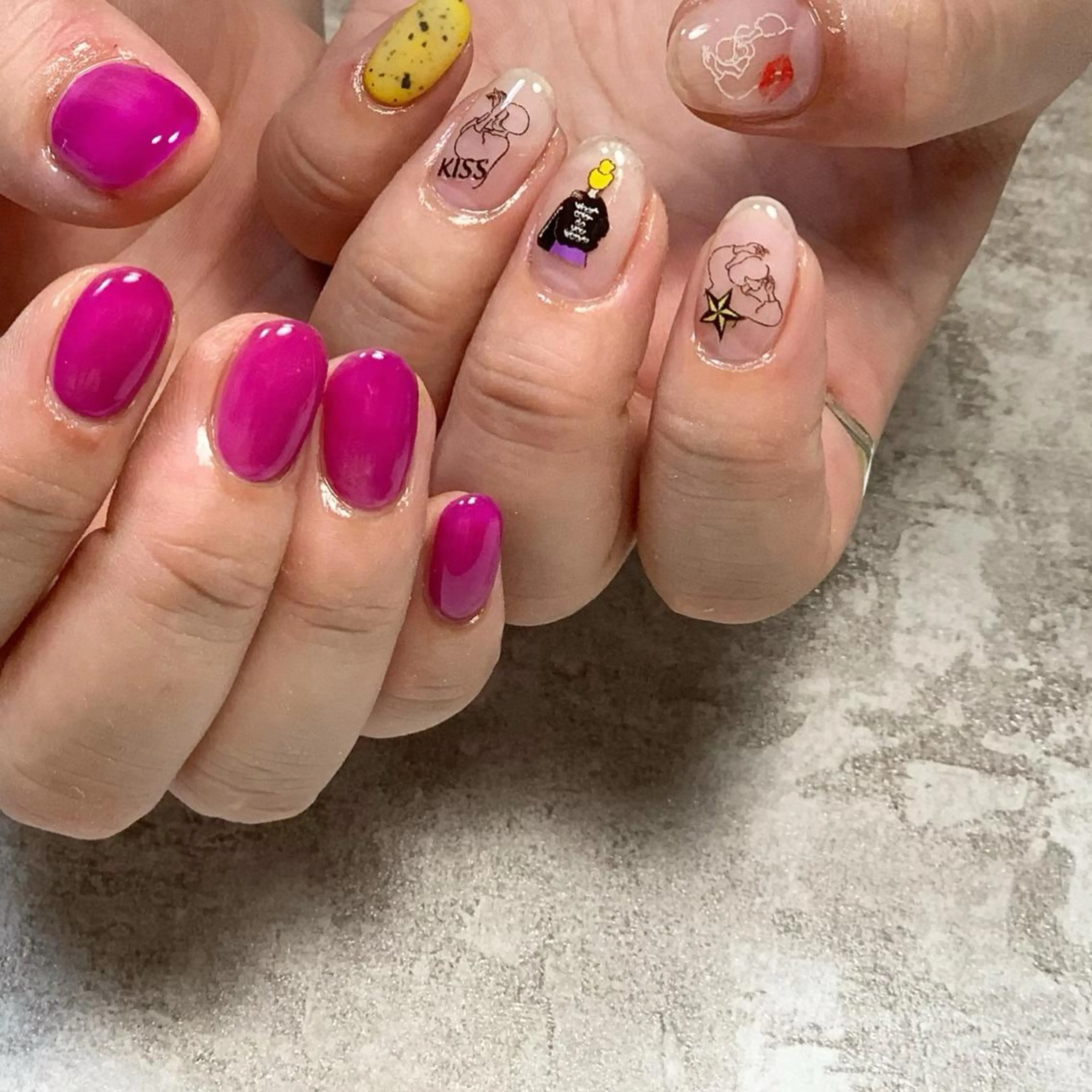 ネイル S♡JEWEL所属・S. JEWELのネイルデザイン