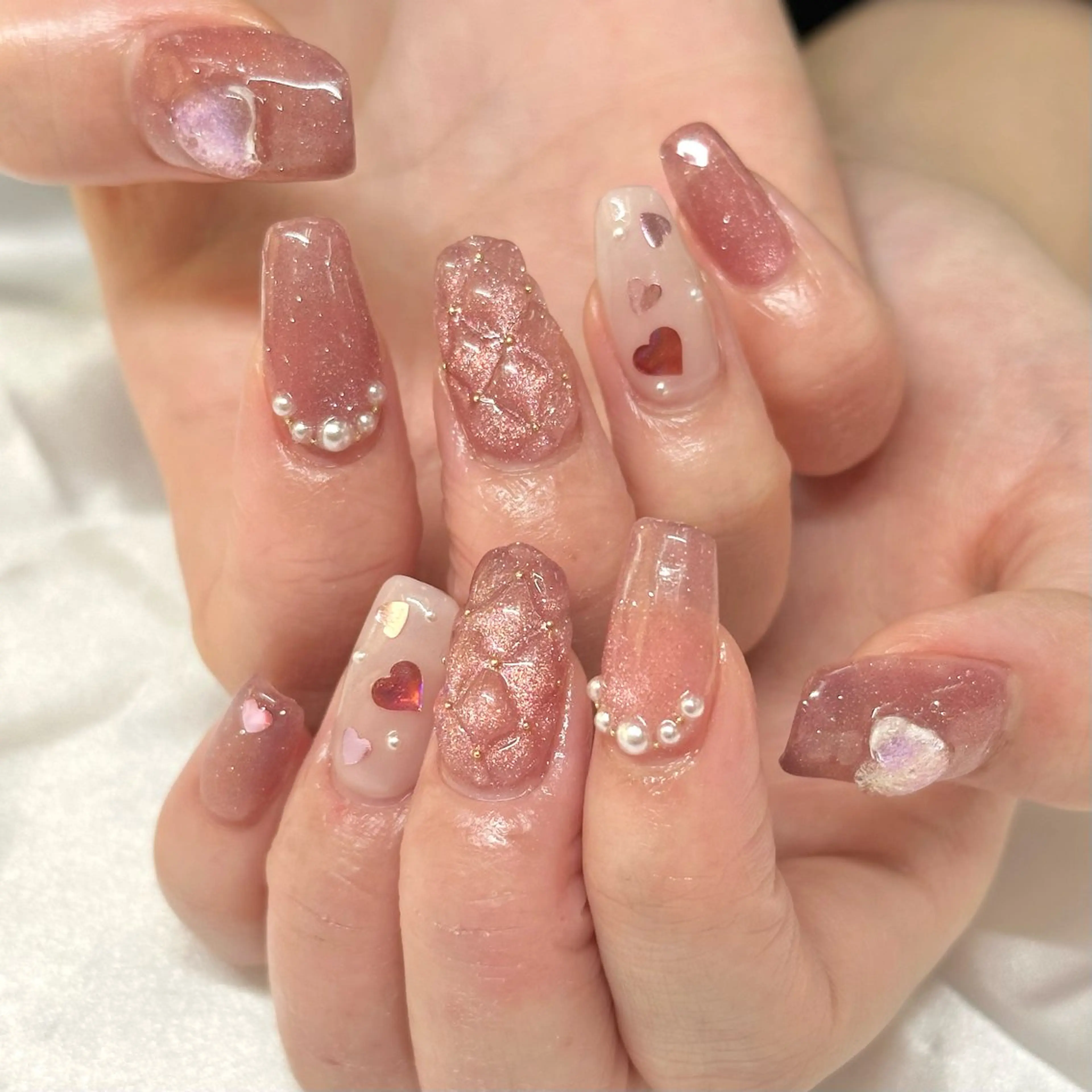 ネイル salon iris 🦋北広島市大曲のネイルデザイン