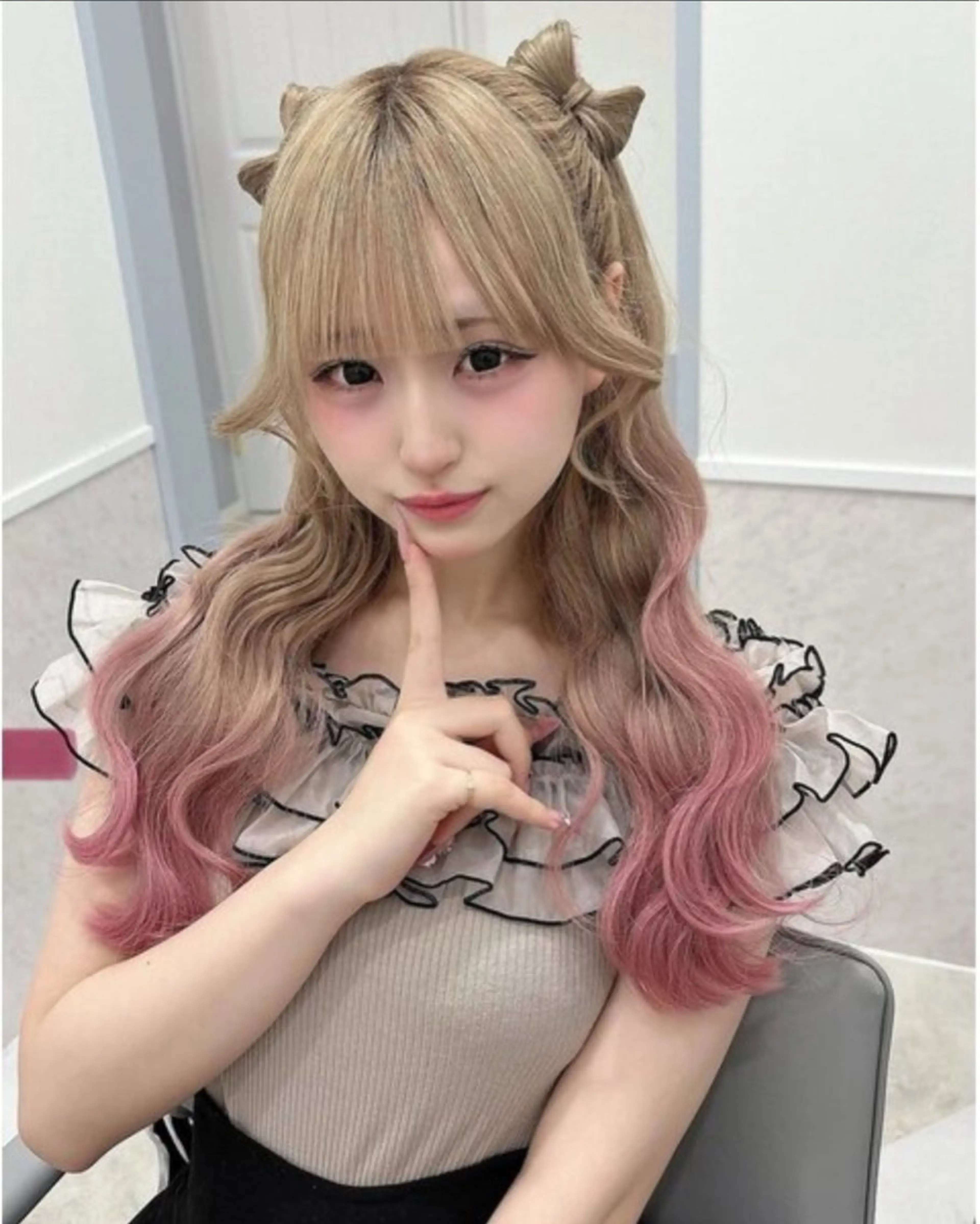 カット＋ケアブリーチダブルカラー＋3STEPトリートメント🎀の写真