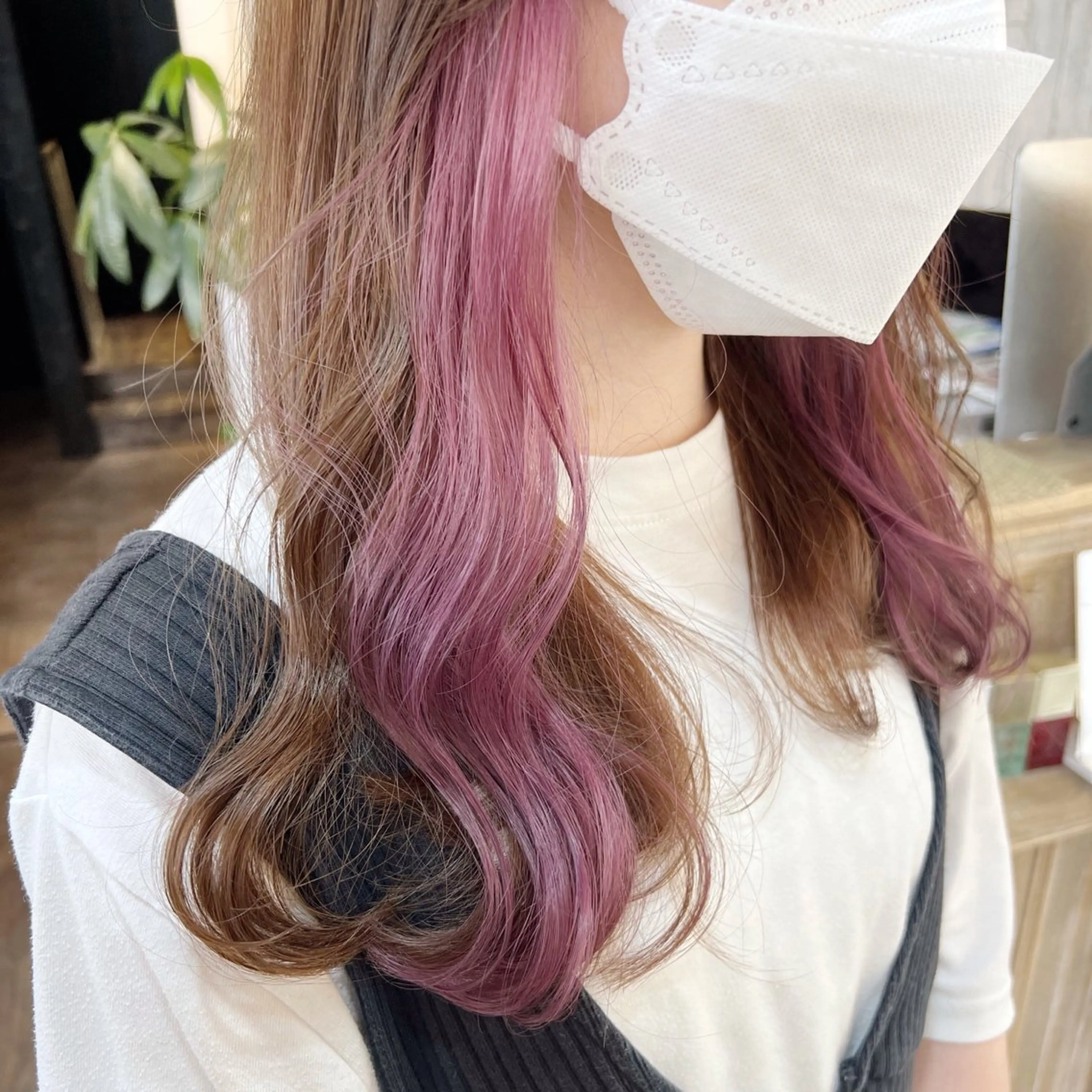 【ミニモ学割】イヤリングカラー+2stepトリートメント(カット追加🉑)の写真