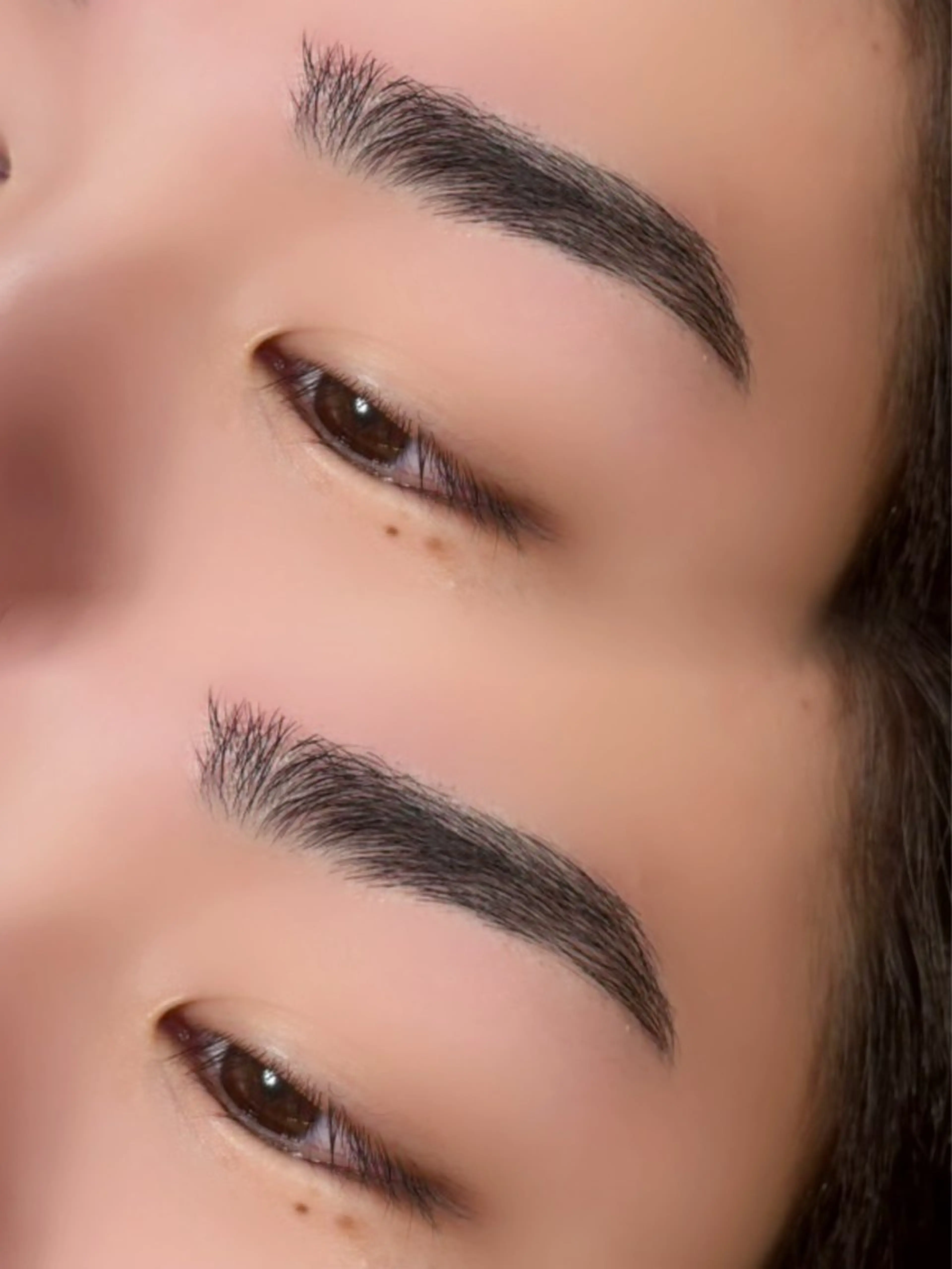 メンズ アイブロウ La.Foxy Staffのマツエク・マツパデザイン