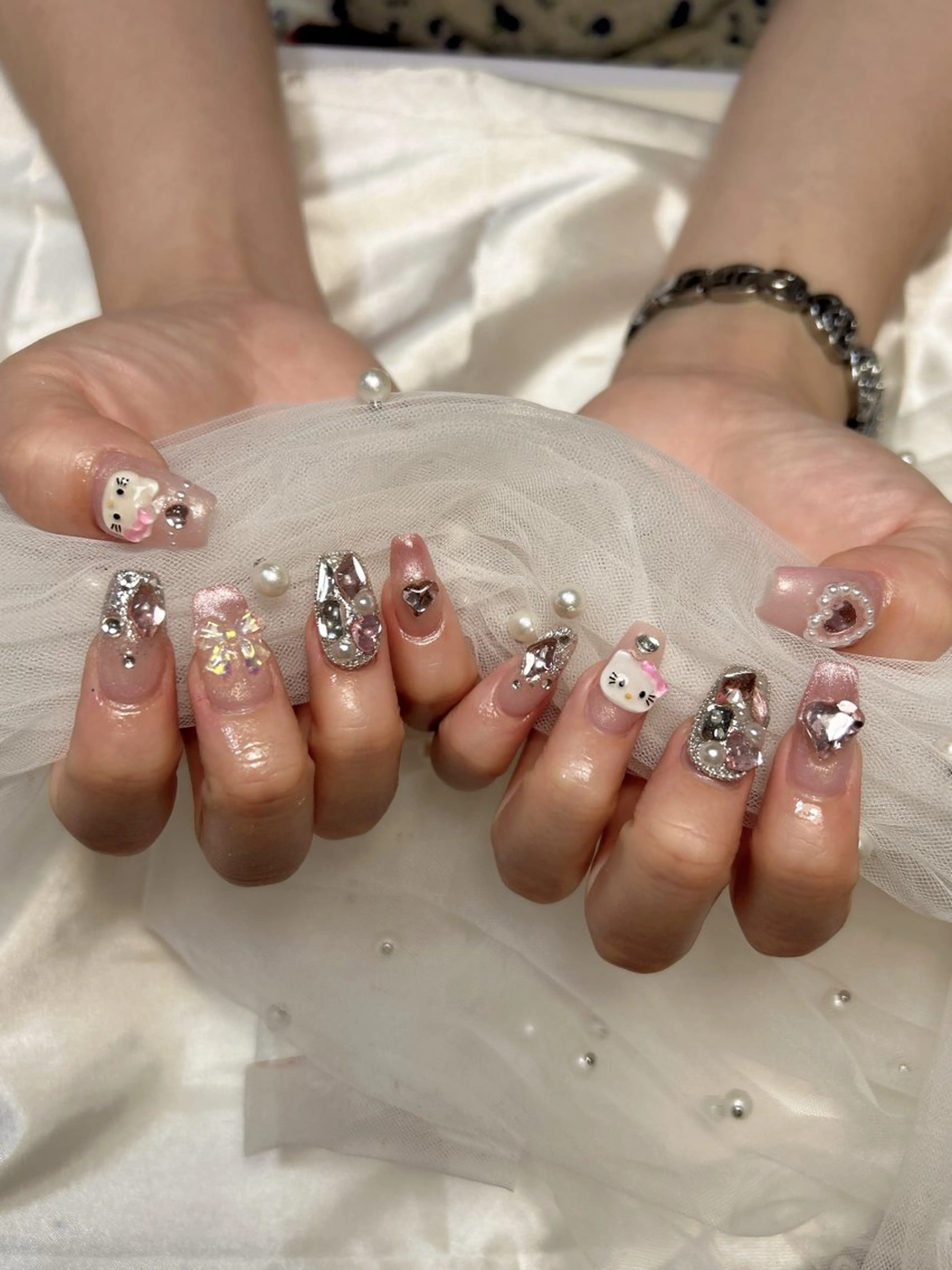 ネイル U·Mi nail salon所属・U·MI 上野御徒町店のネイルデザイン