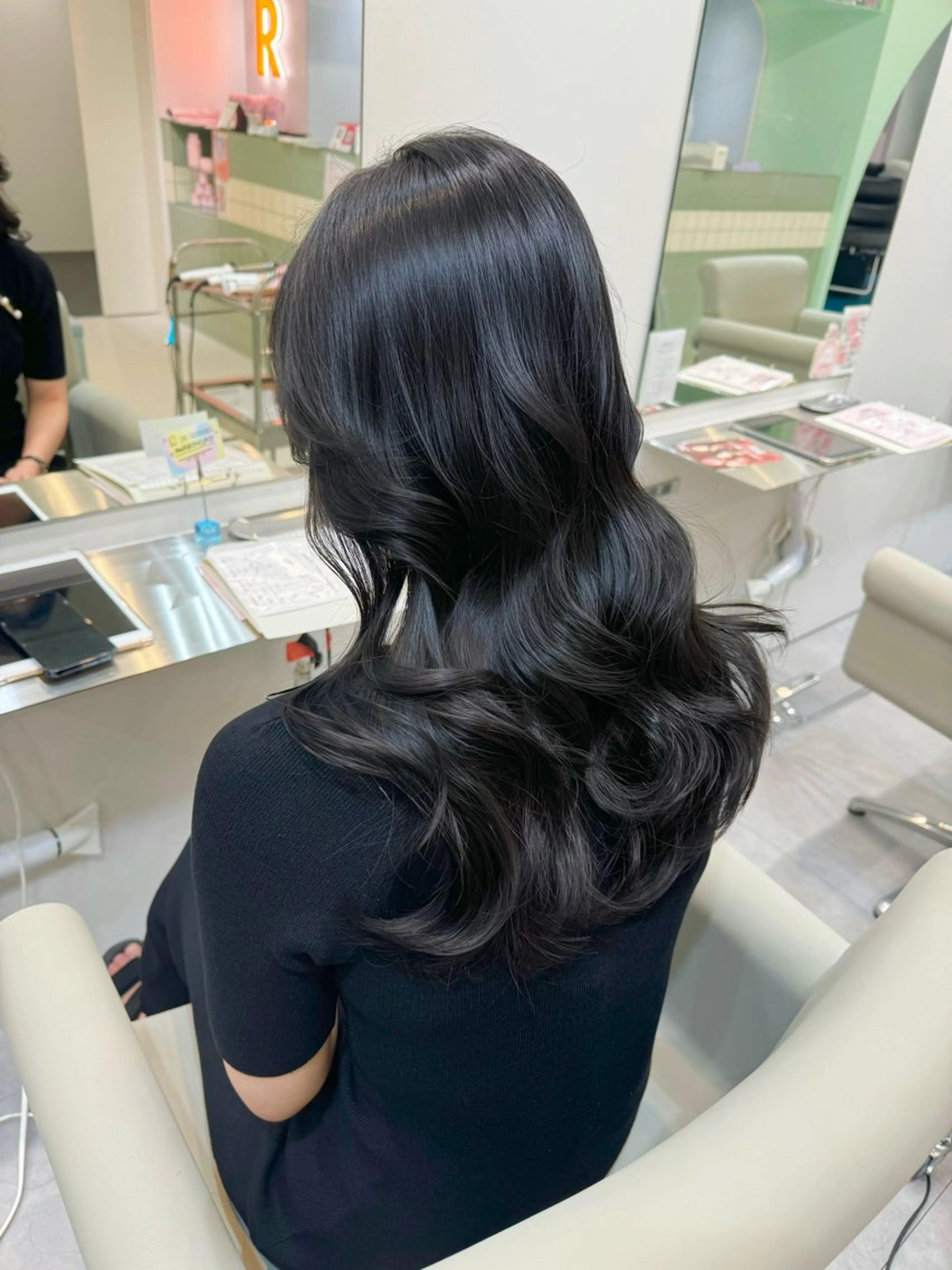 【🍓大事なお出かけ前に🍓】  髪質改善ケア+コテ巻き ✧︎*。の写真