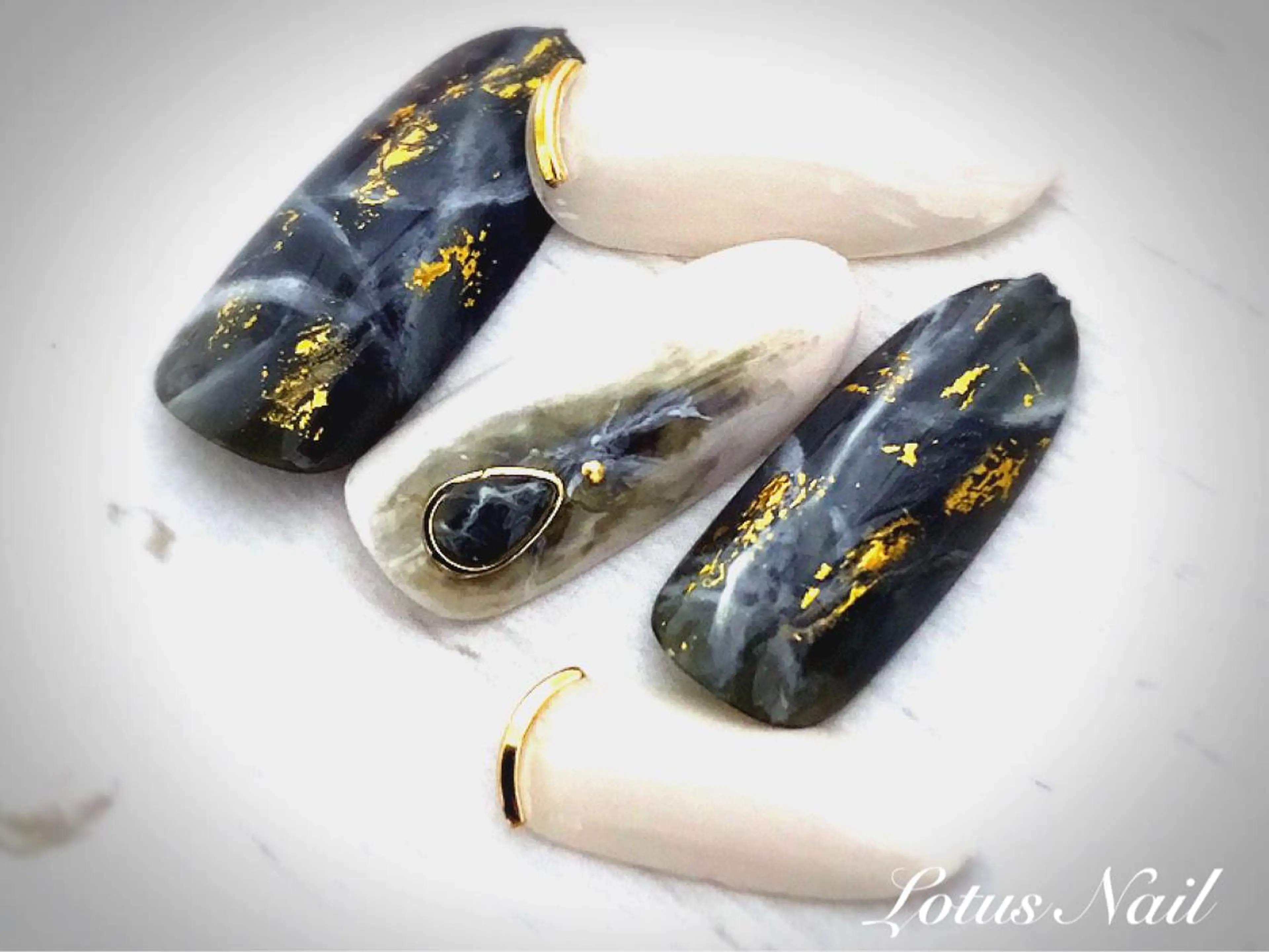 ネイル Lotus Nailのネイルデザイン