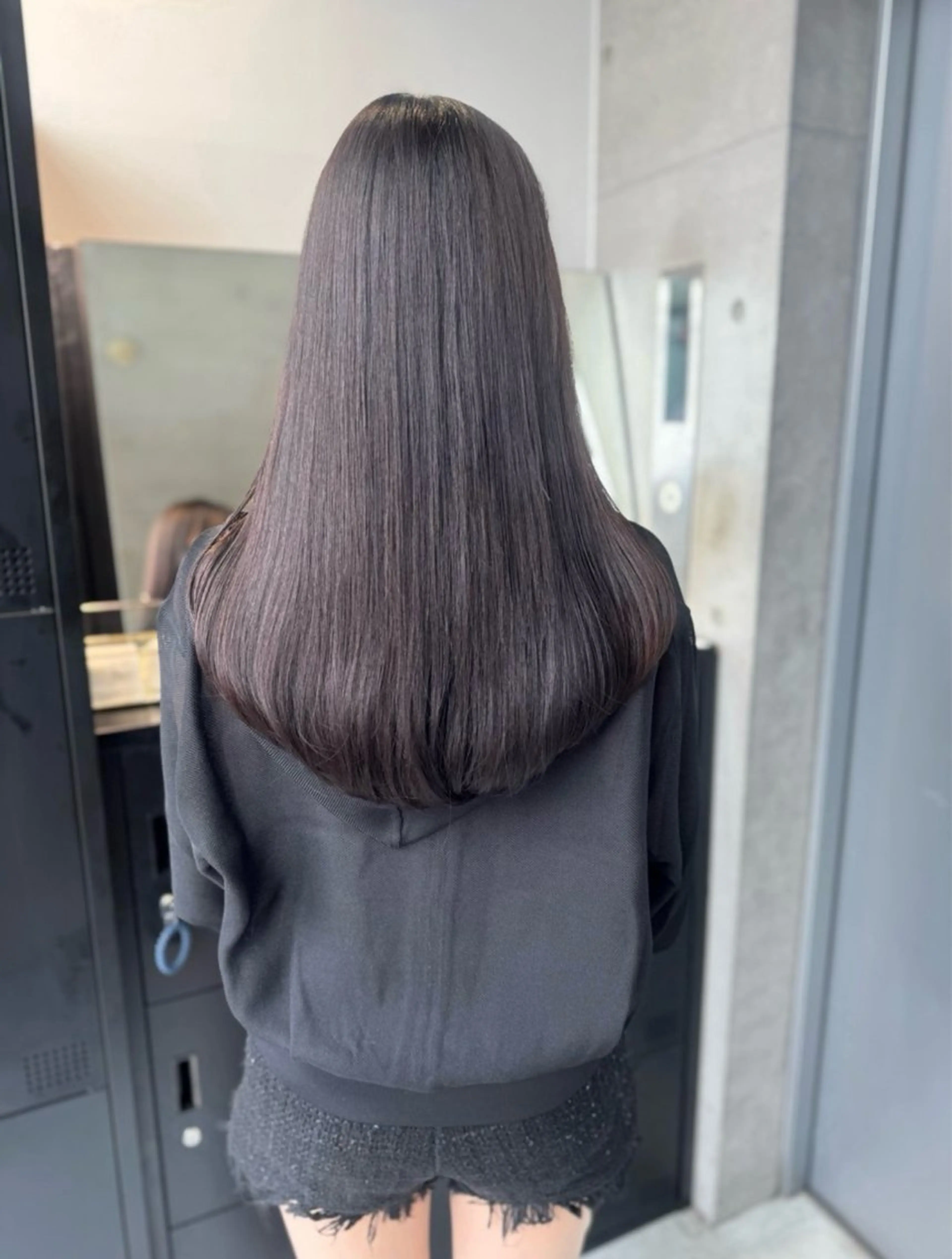 ロング カラー パーマ ヘアアレンジ カット ヘアカラー トリートメント ヘッドスパ ヘアセット 透明感/オリーブ/ グレージュ/YUKAのヘアスタイル