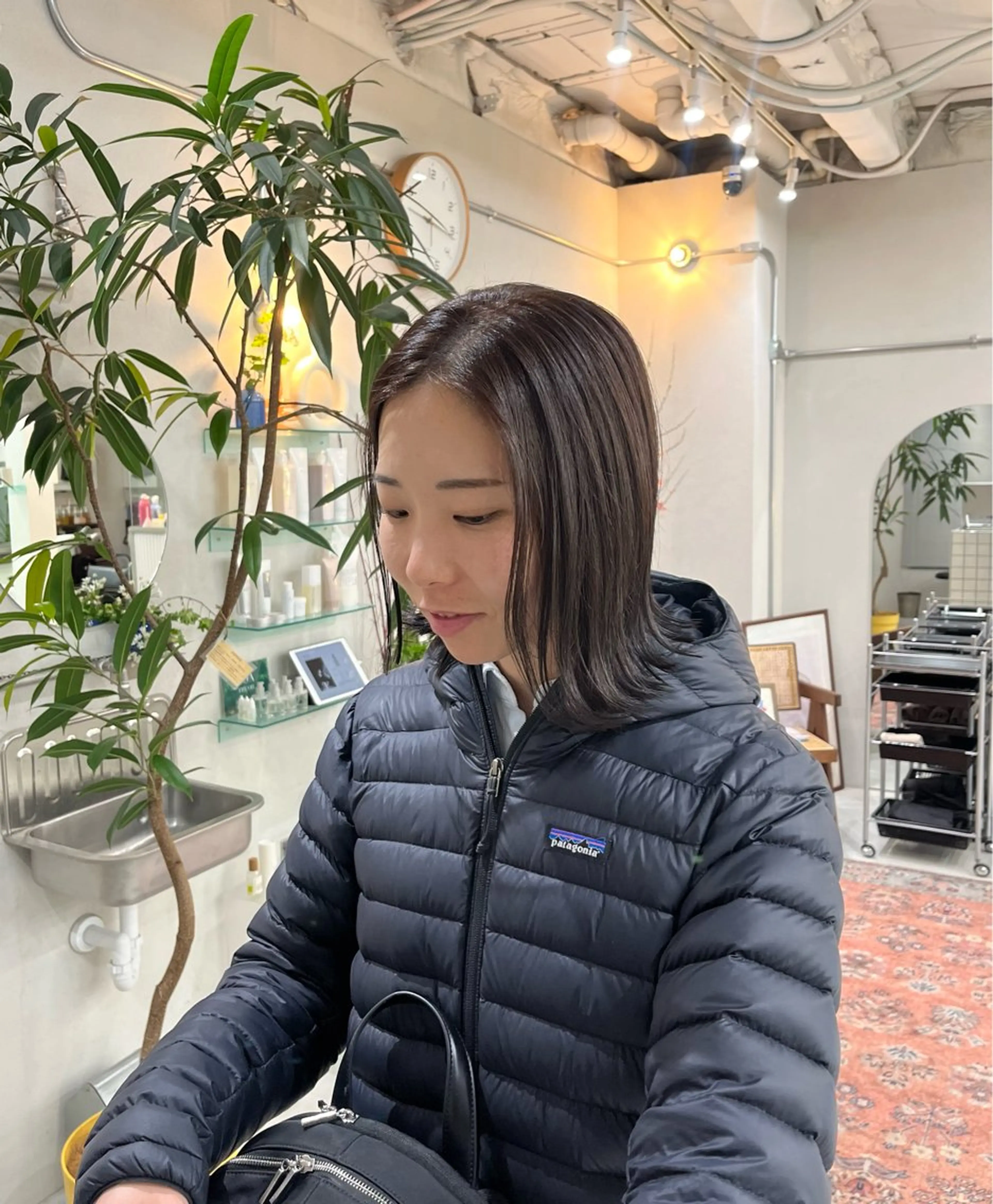 ミディアム chika/艶カラー /似合わせカラーのヘアスタイル