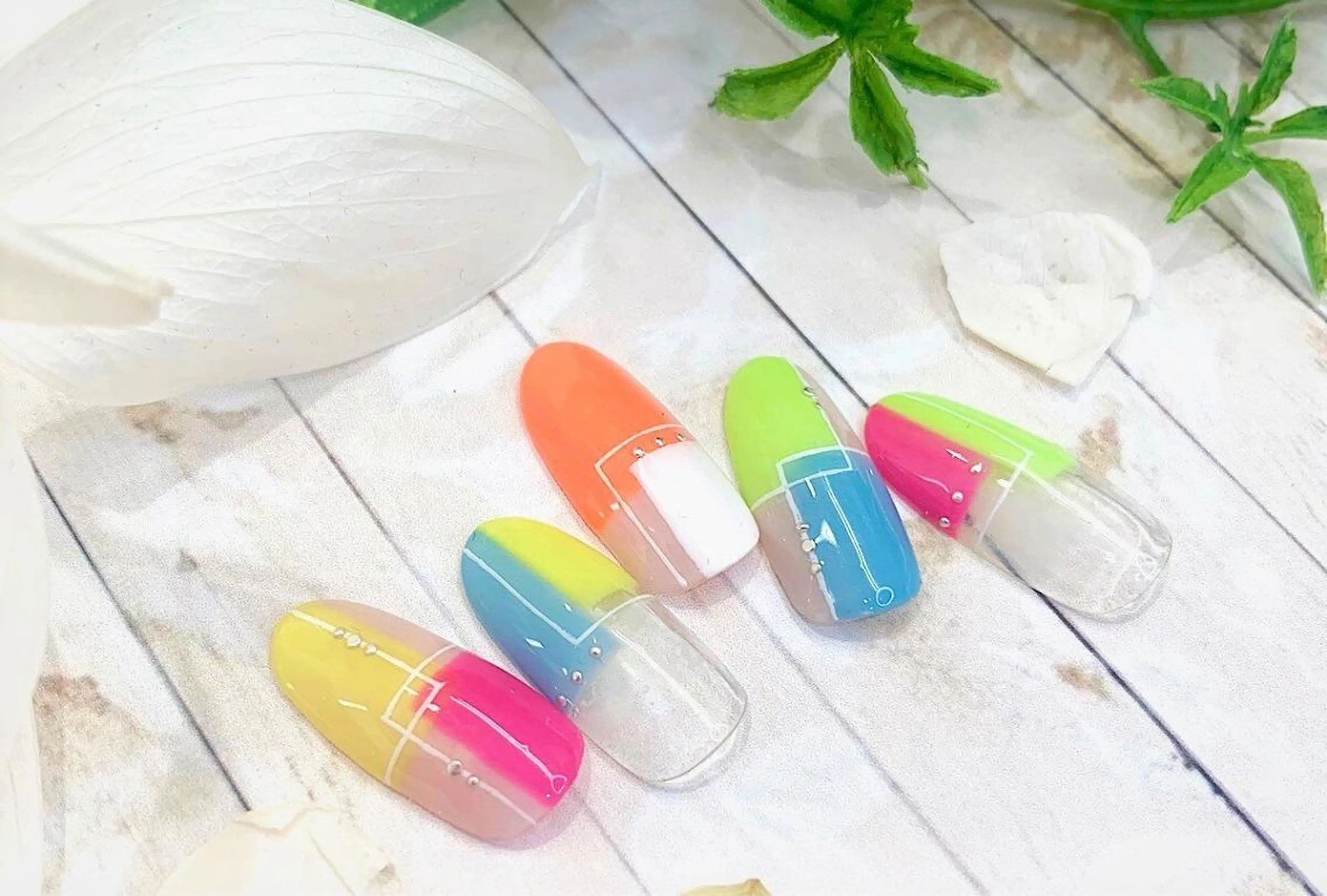 ネイル ピュアネイル pureのネイルデザイン