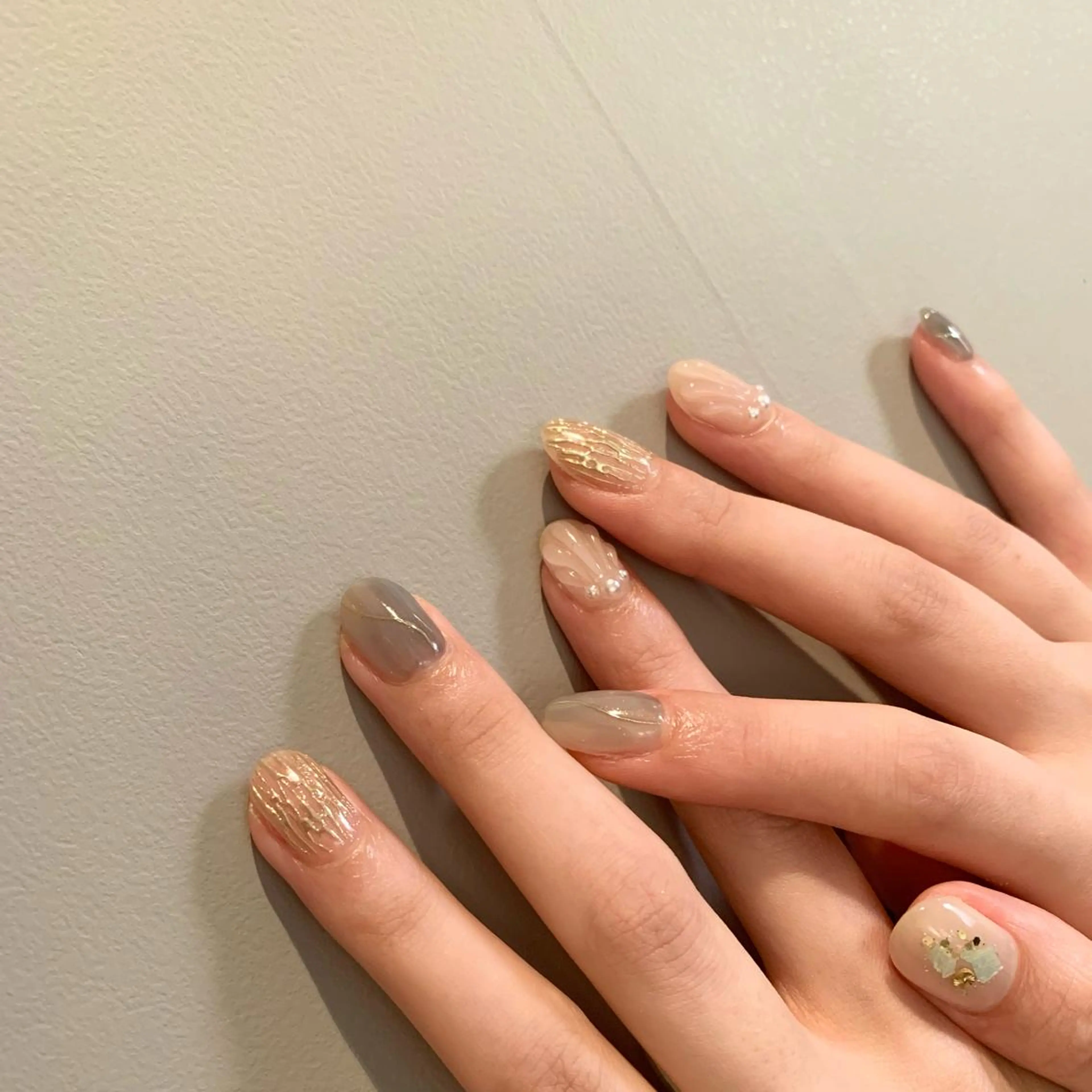 ネイル ハンドネイル ウシク ミユキのネイルデザイン