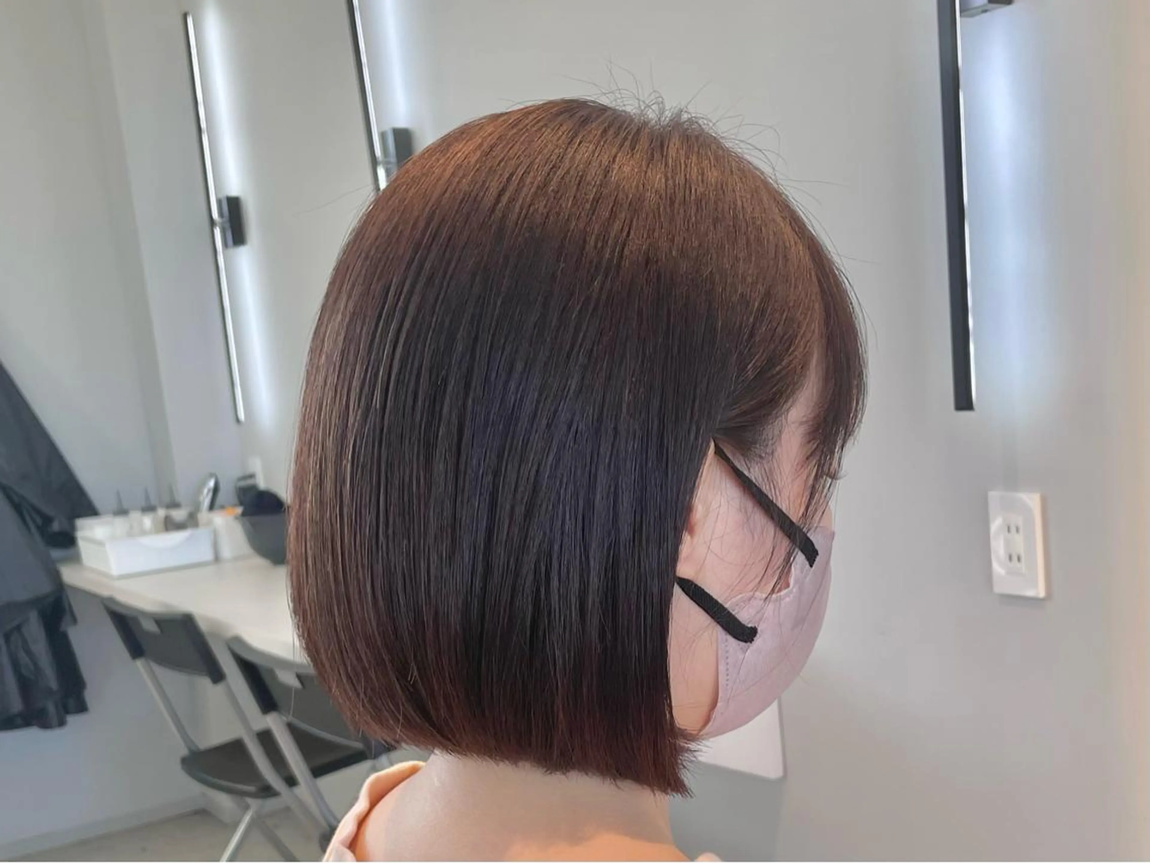 ショート カラー ボブ カット ヘアカラー トリートメント 中村 研介のヘアスタイル