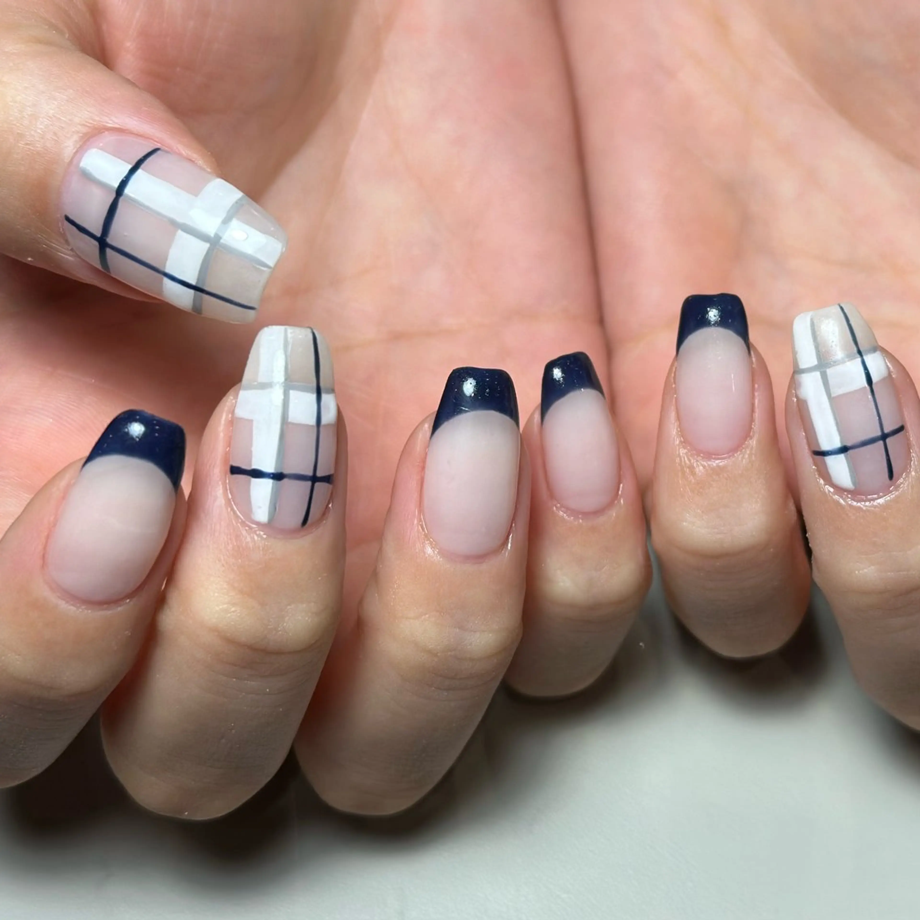 ネイル Etel atelier。のネイルデザイン