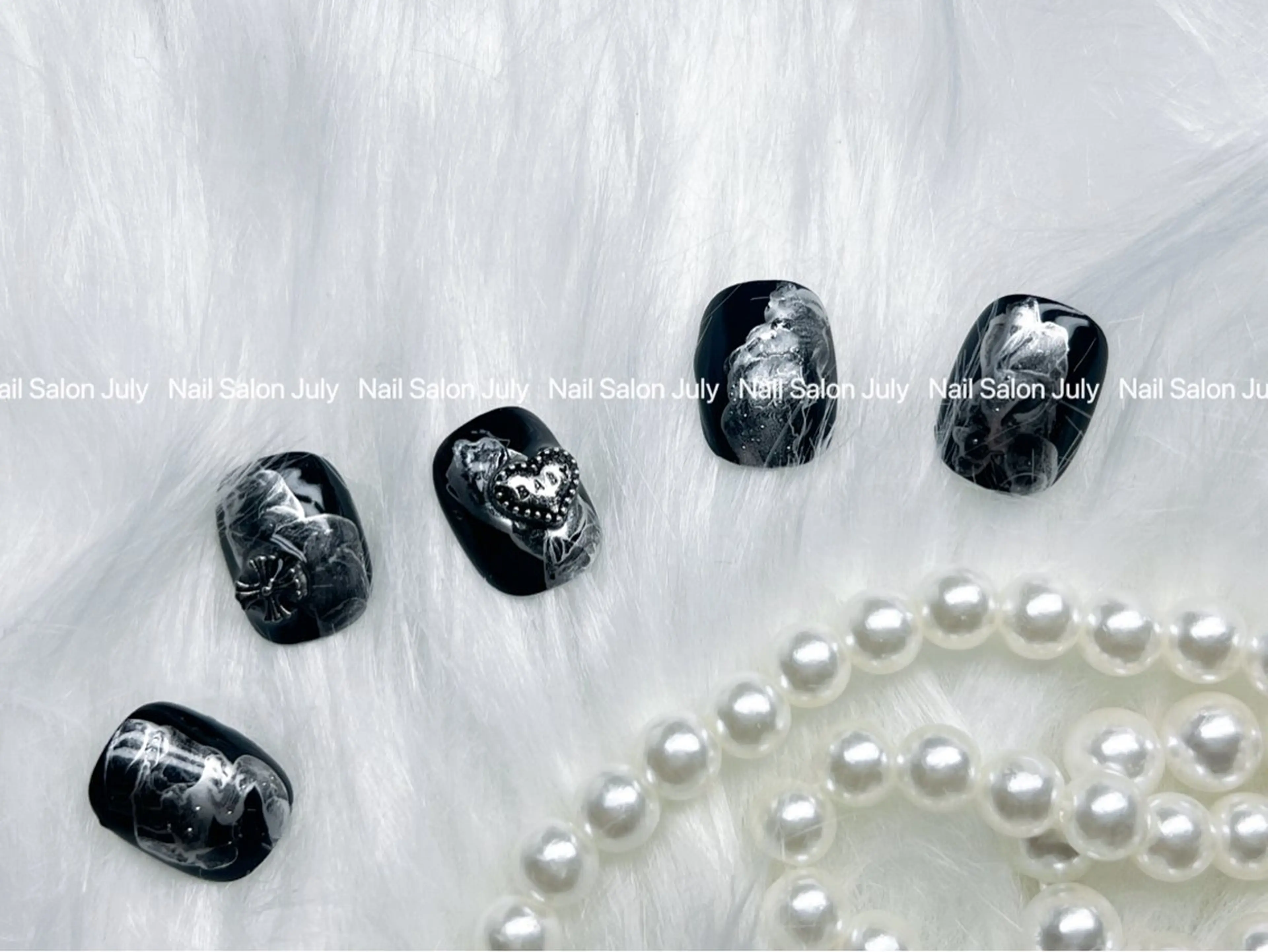 ネイル アートネイル オーロラネイル ジェルネイル ガーリー キラキラネイル ハンドネイル July モモのネイルデザイン