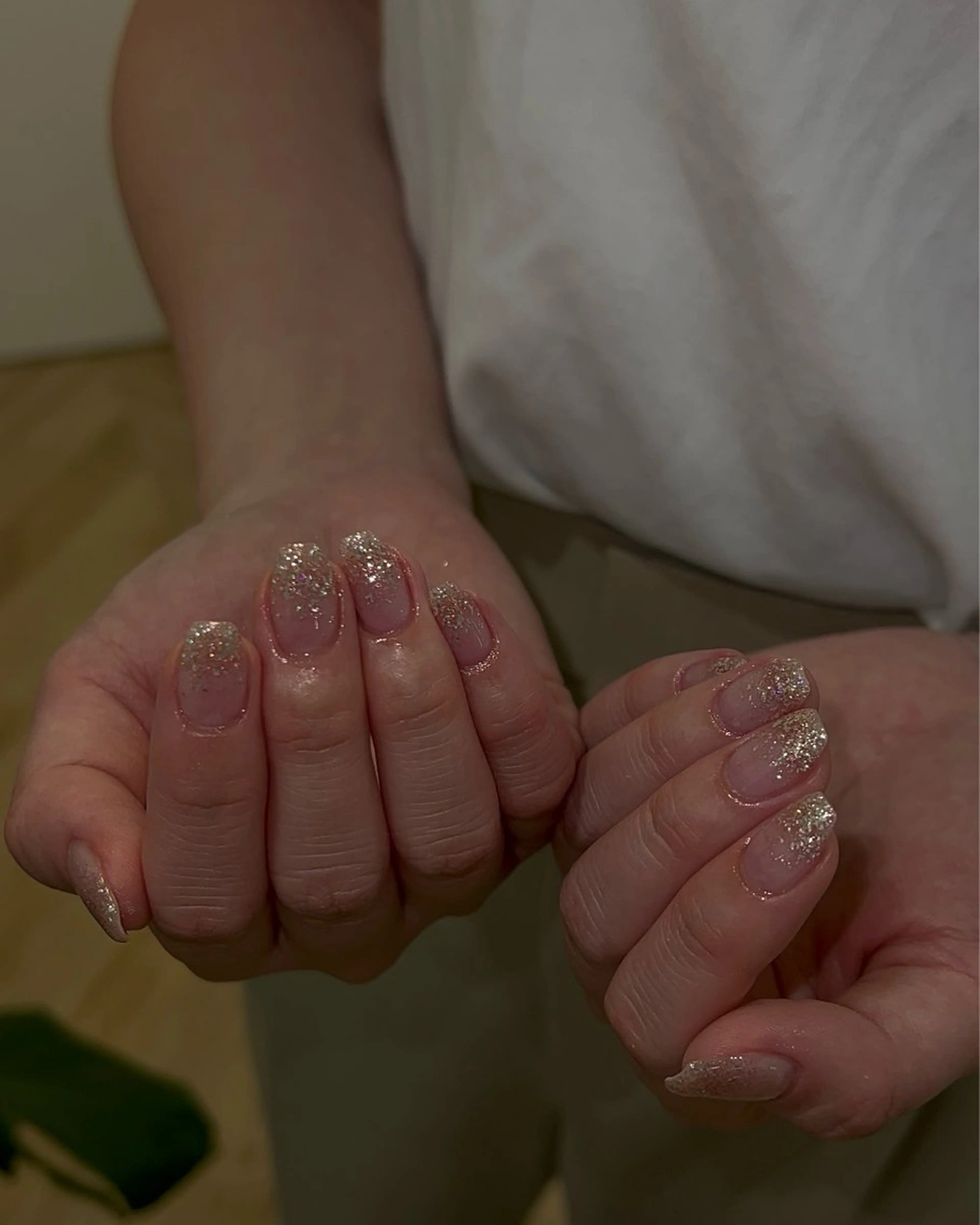 ネイル ハンドネイル フットネイル ハンドケア Nes.Nail所属・Miyagi Asamiのネイルデザイン