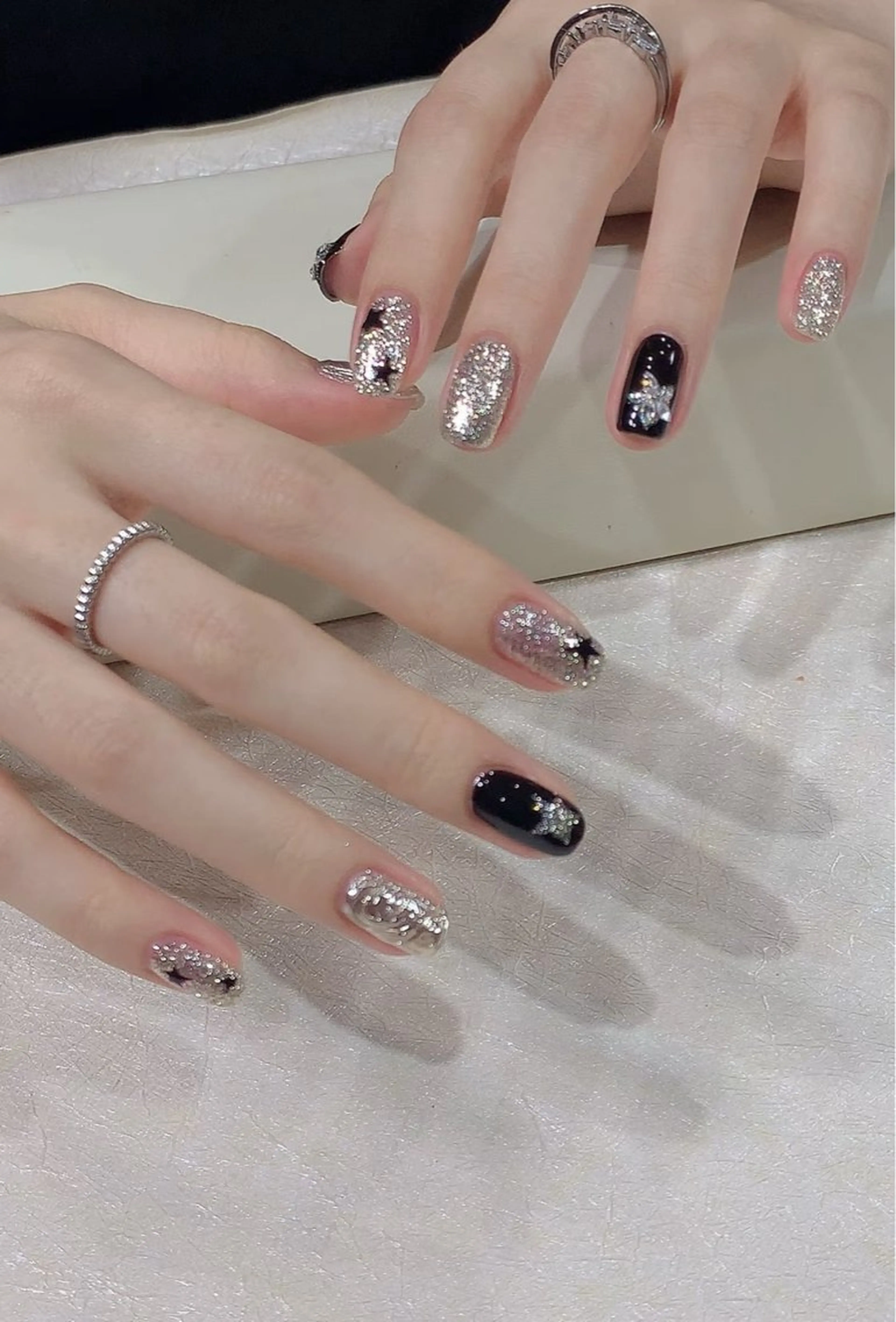 ネイル チークネイル フットネイル フレンチネイル ジェルネイル ガラスフレンチ ハンドネイル Niko シカのネイルデザイン