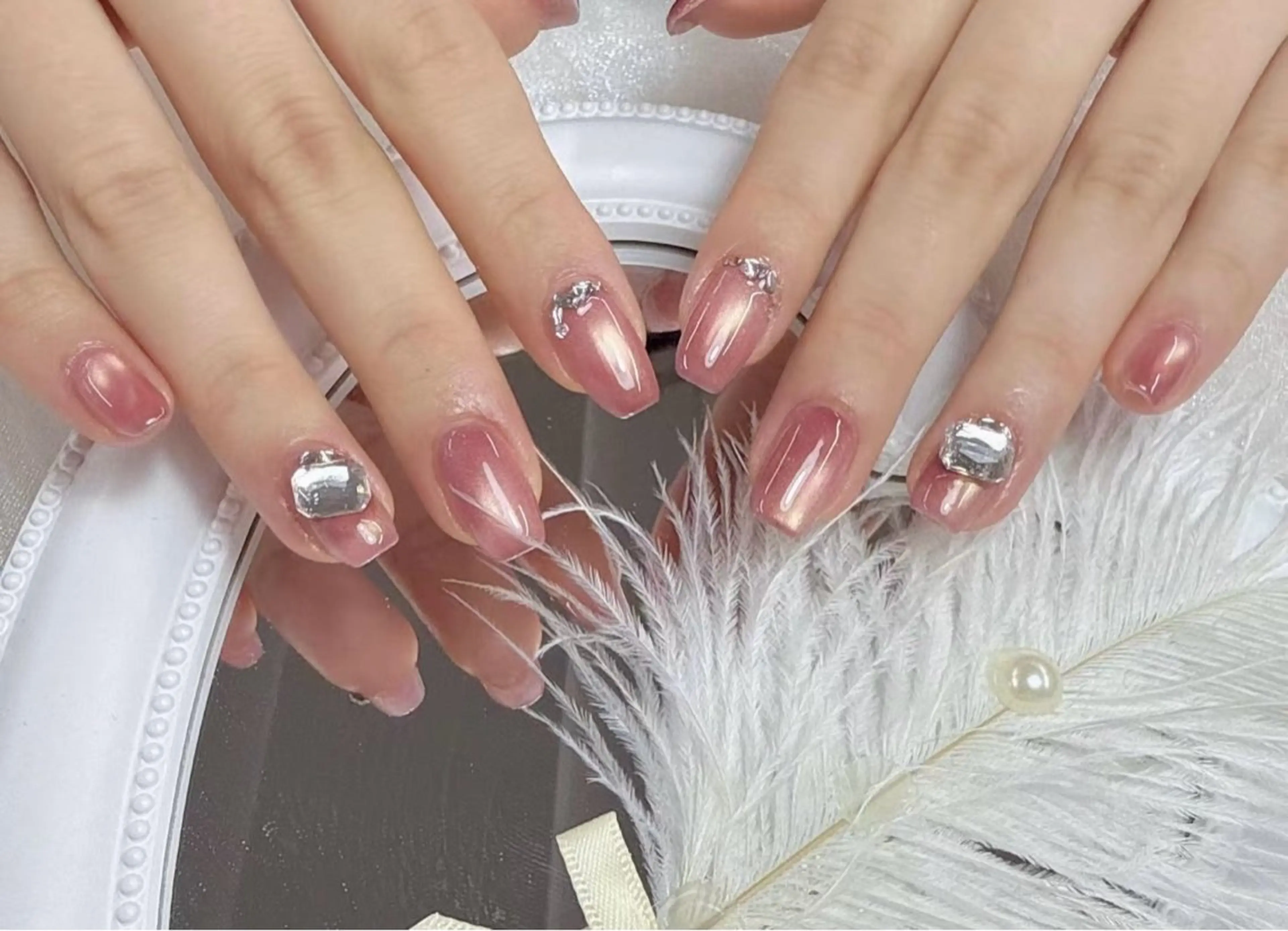 ネイル ETELUNA Nail 銀座店【パラジェル/フィルイン/チップスカルプ/マグネット/ニュアンス】所属・周 テイのネイルデザイン