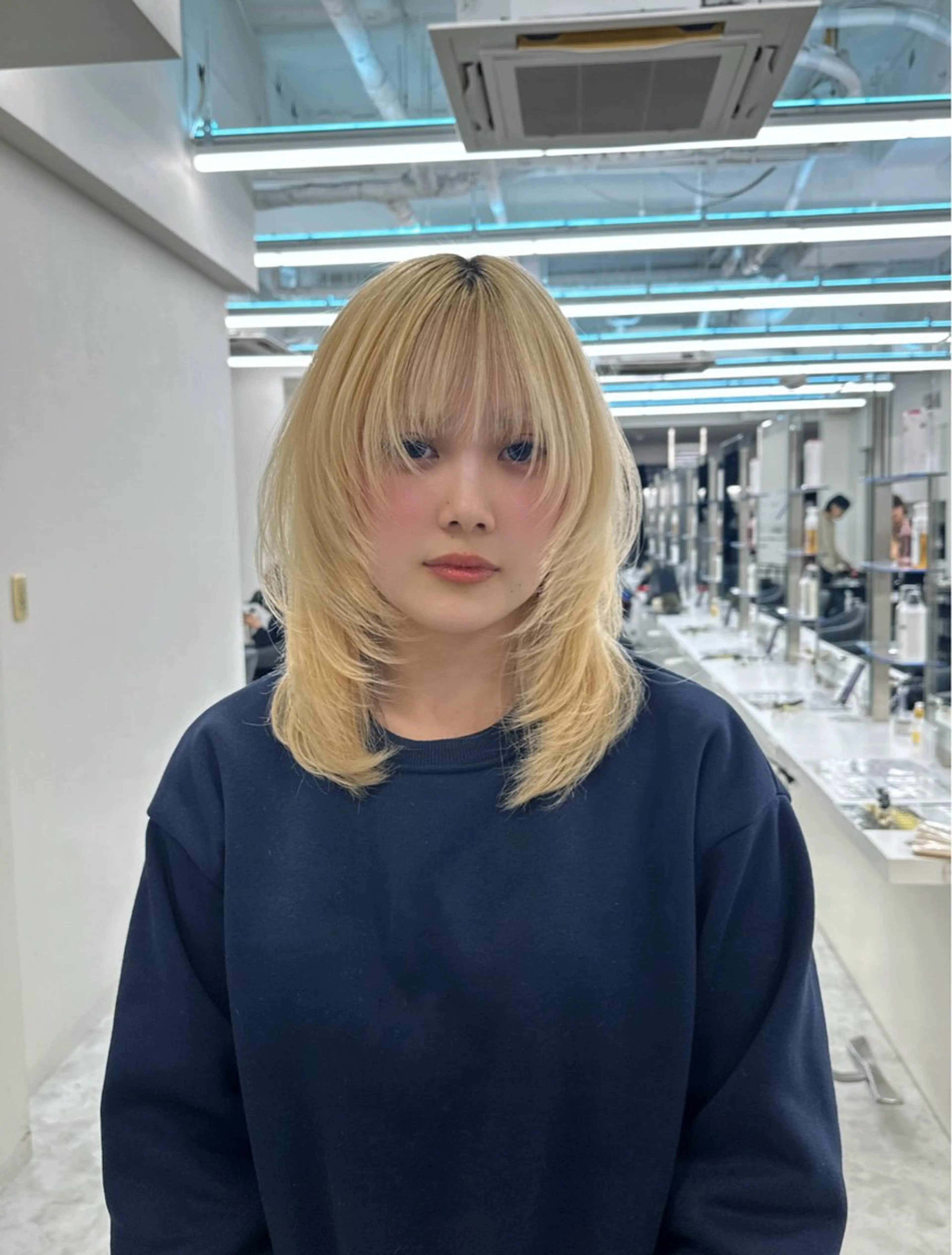 ロング カラー ヘアアレンジ カット ヘアカラー トリートメント 艶カラー/ハイトーン /レイヤーカットのヘアスタイル