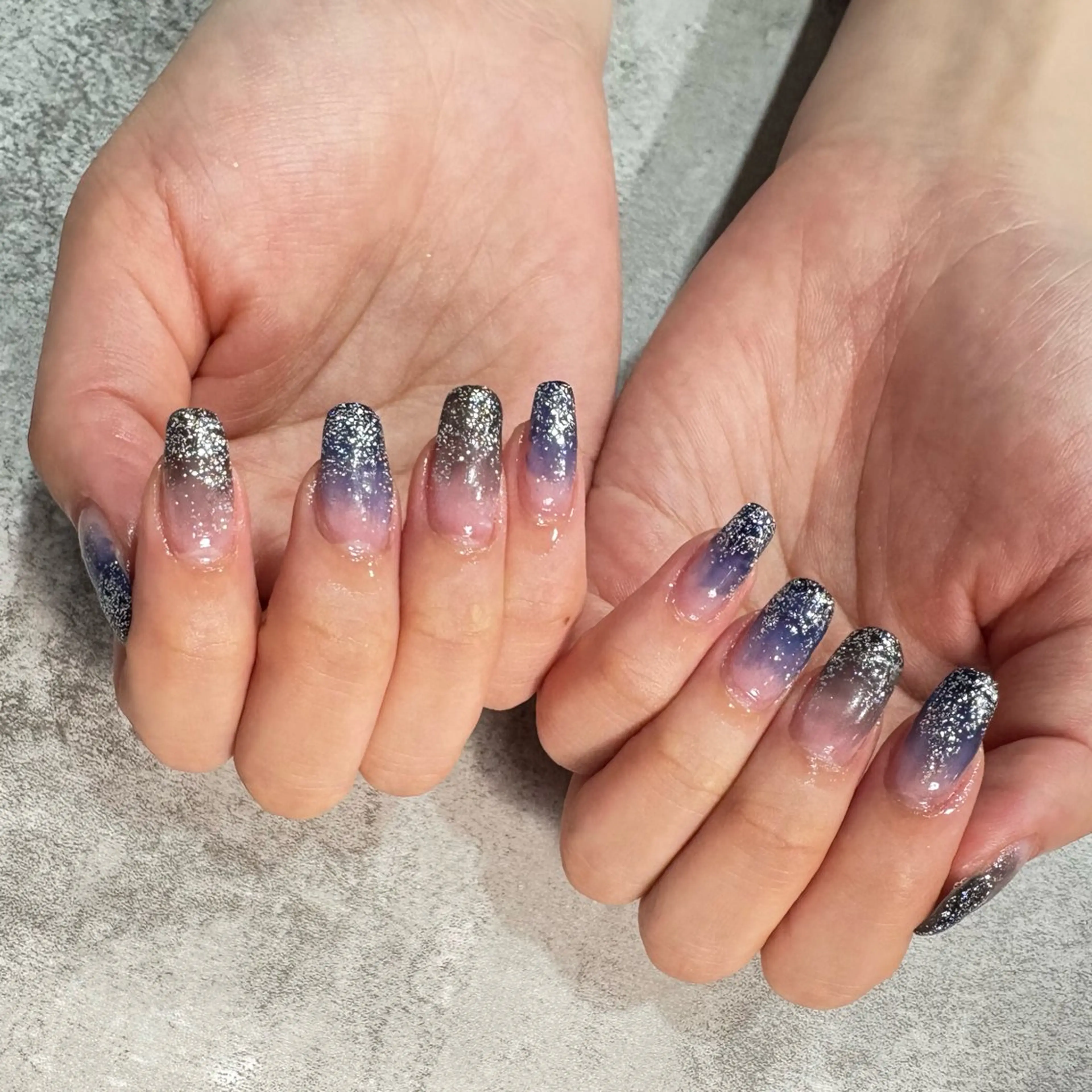 【Hand】ラメグラデーション(ケア込み)の写真