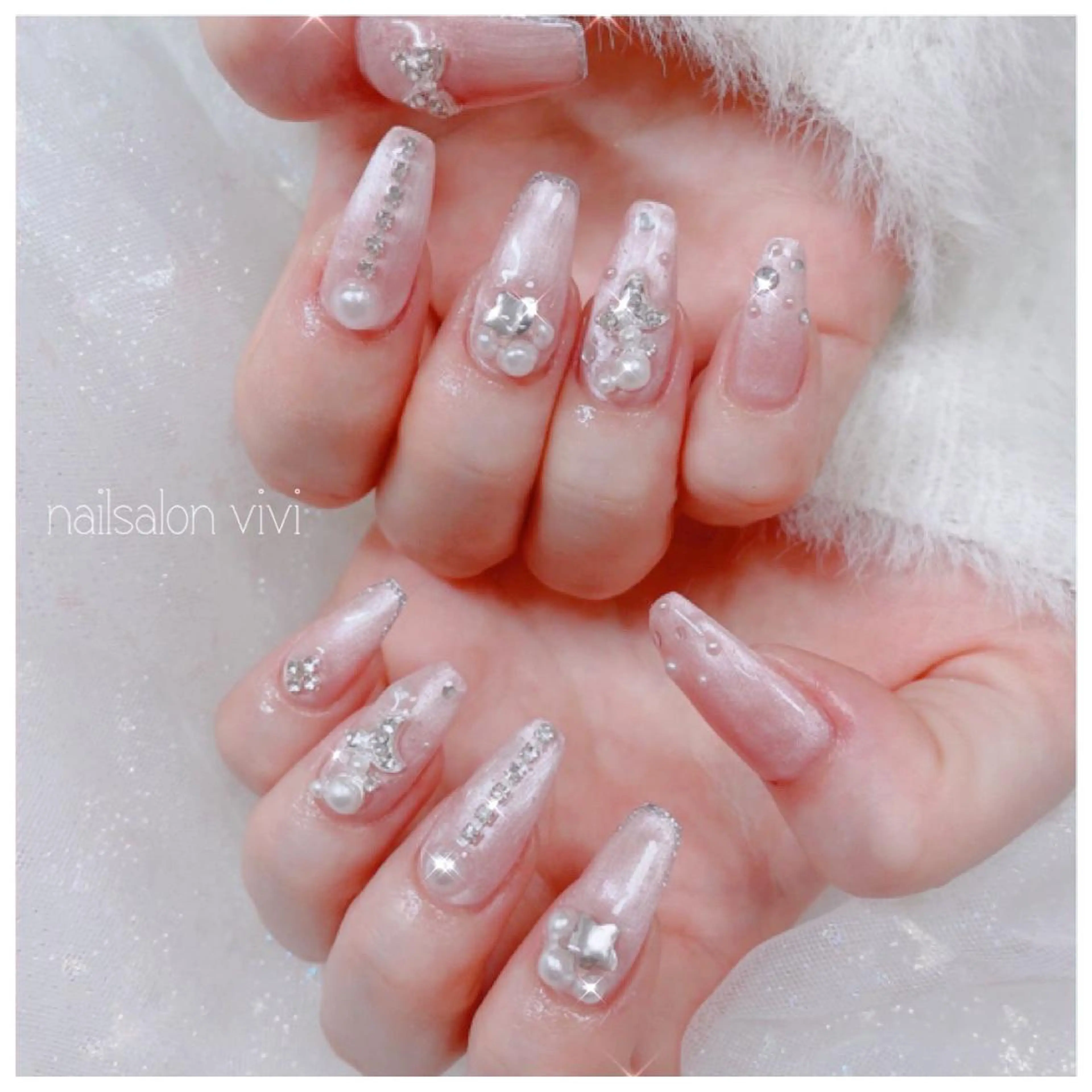 ネイル ＶＩＶＩ nailsalonのネイルデザイン
