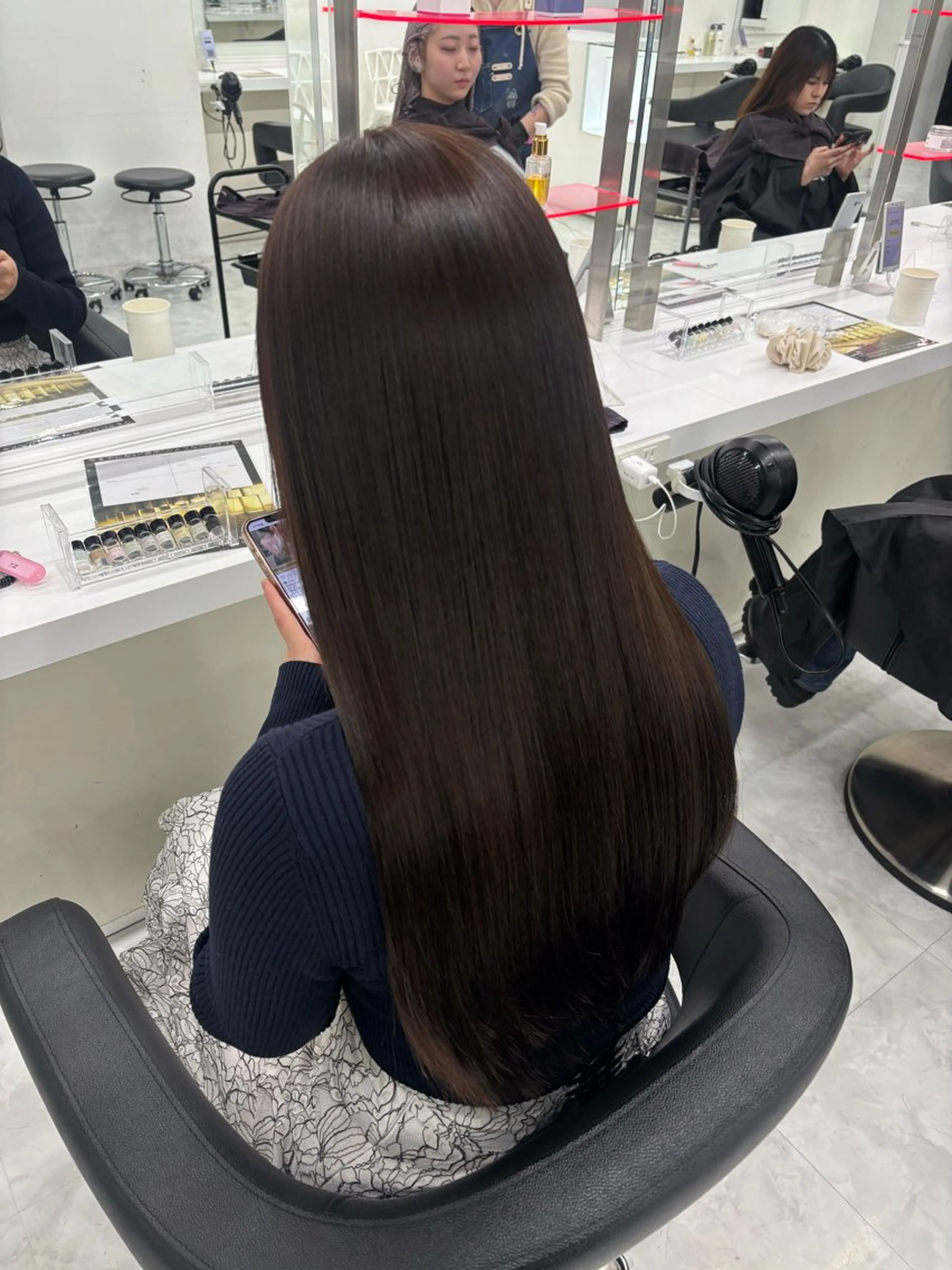 ロング カラー カット ヘアカラー トリートメント 韓国トレンドヘア🤍 Chima🤍のヘアスタイル