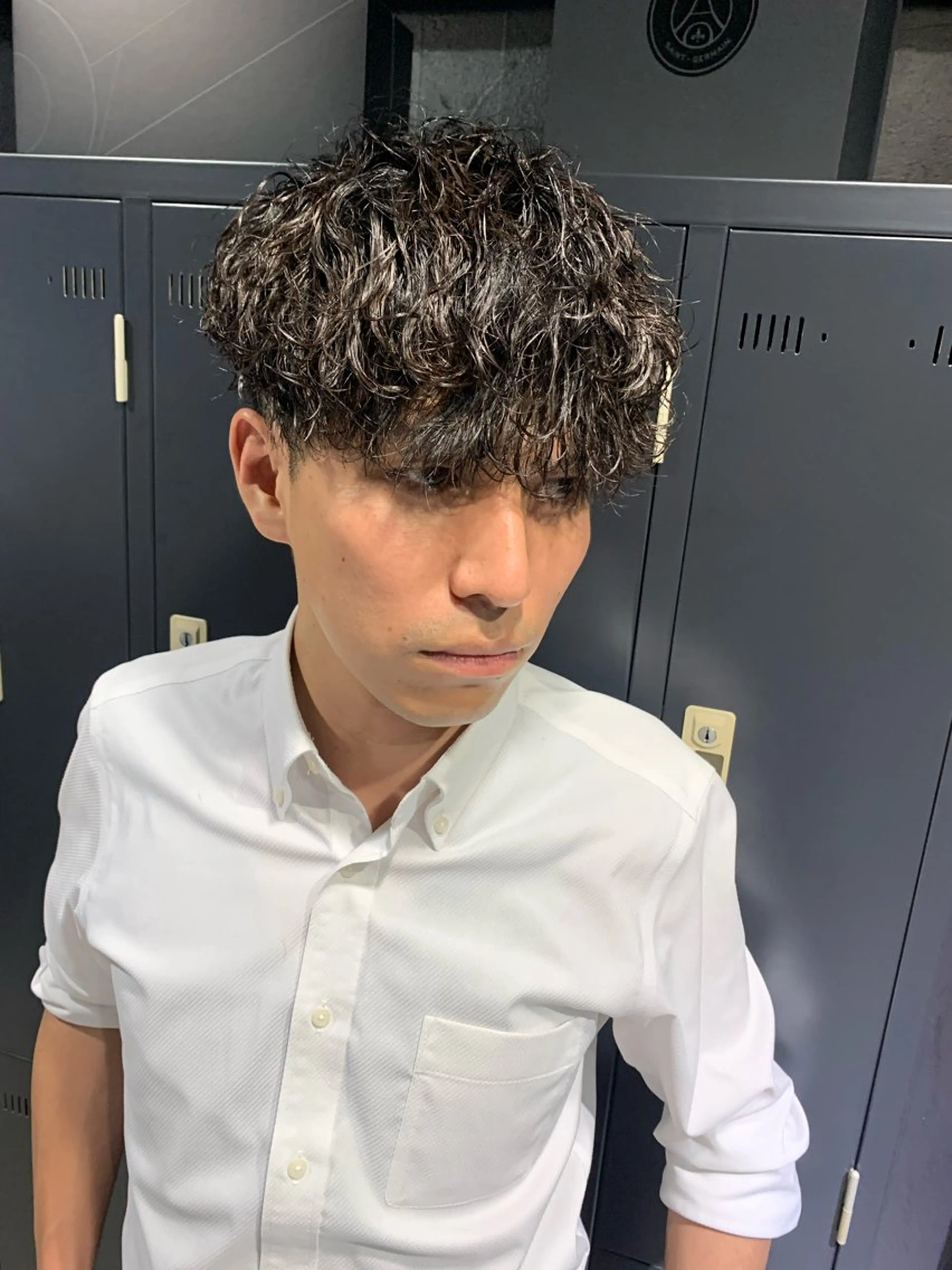 ミディアム メンズ 波巻きパーマ カット パーマ ヘアセット メンズパーマ/難波/ 心斎橋　室園亮佑のヘアスタイル