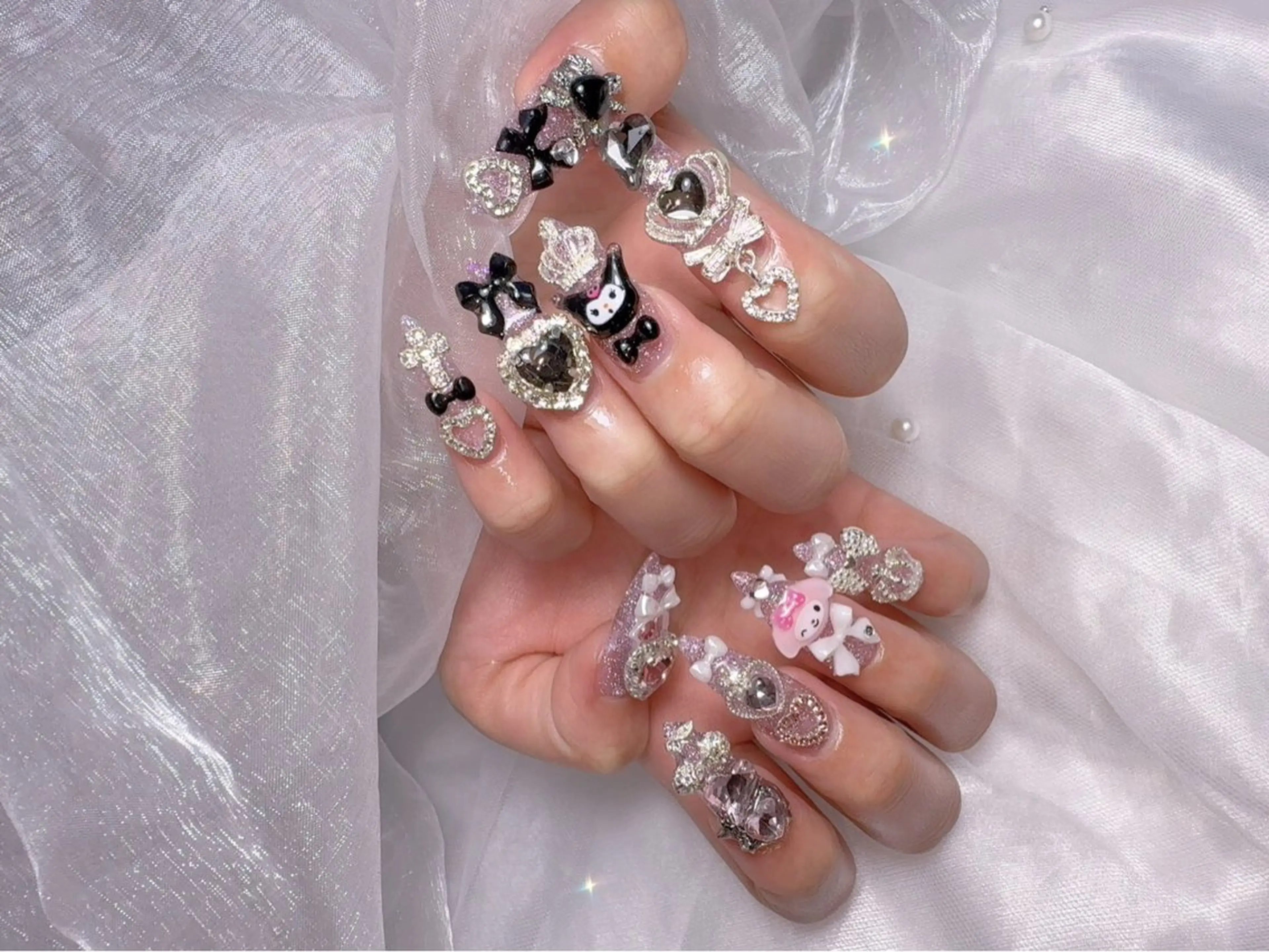 ネイル ハンドネイル emu enyaのネイルデザイン