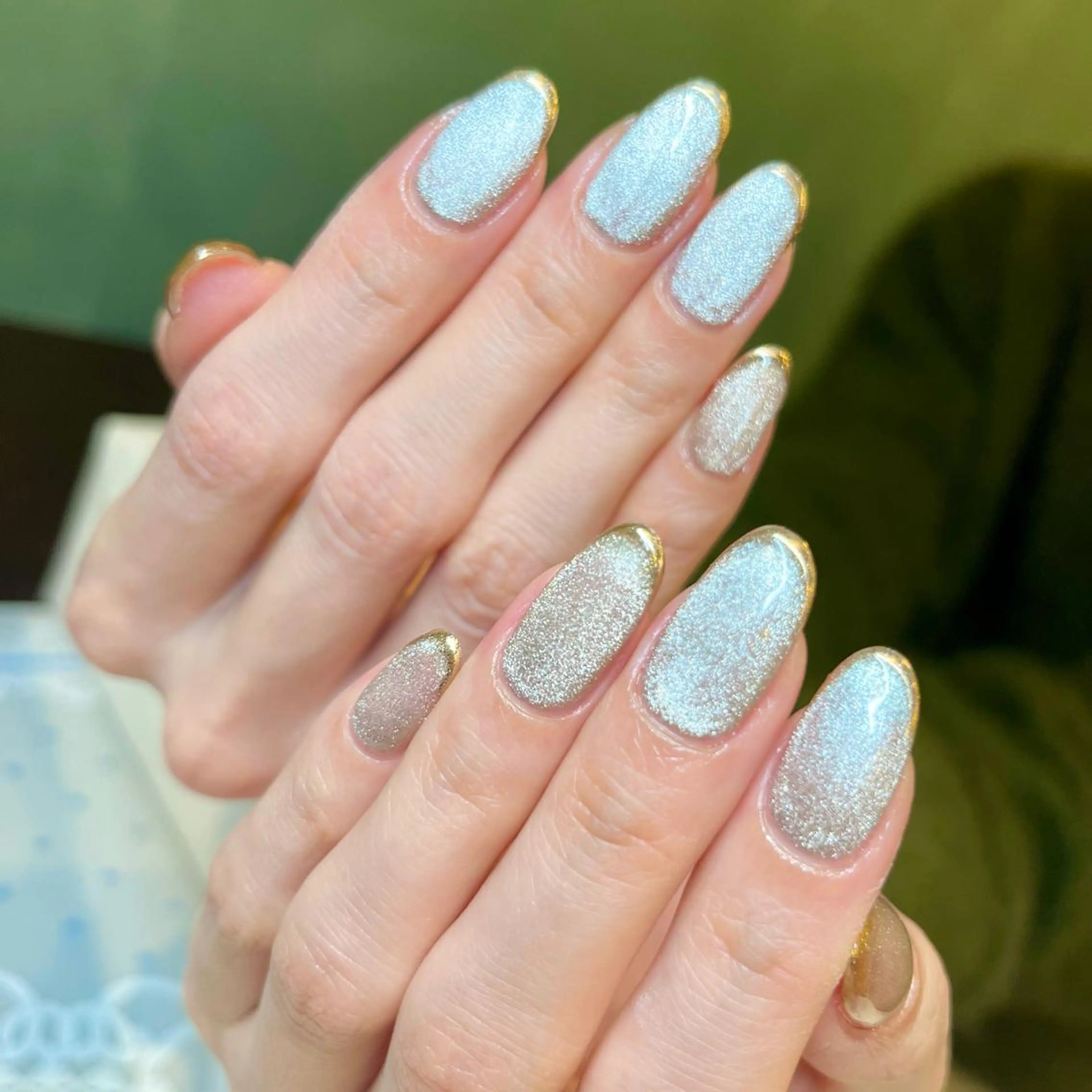 ミディアム カラー ネイル アートネイル マグネットネイル オフィスネイル ワンカラーネイル ショートネイル ネイルサロン　リリーブランシュ所属・森 瑞紀のネイルデザイン