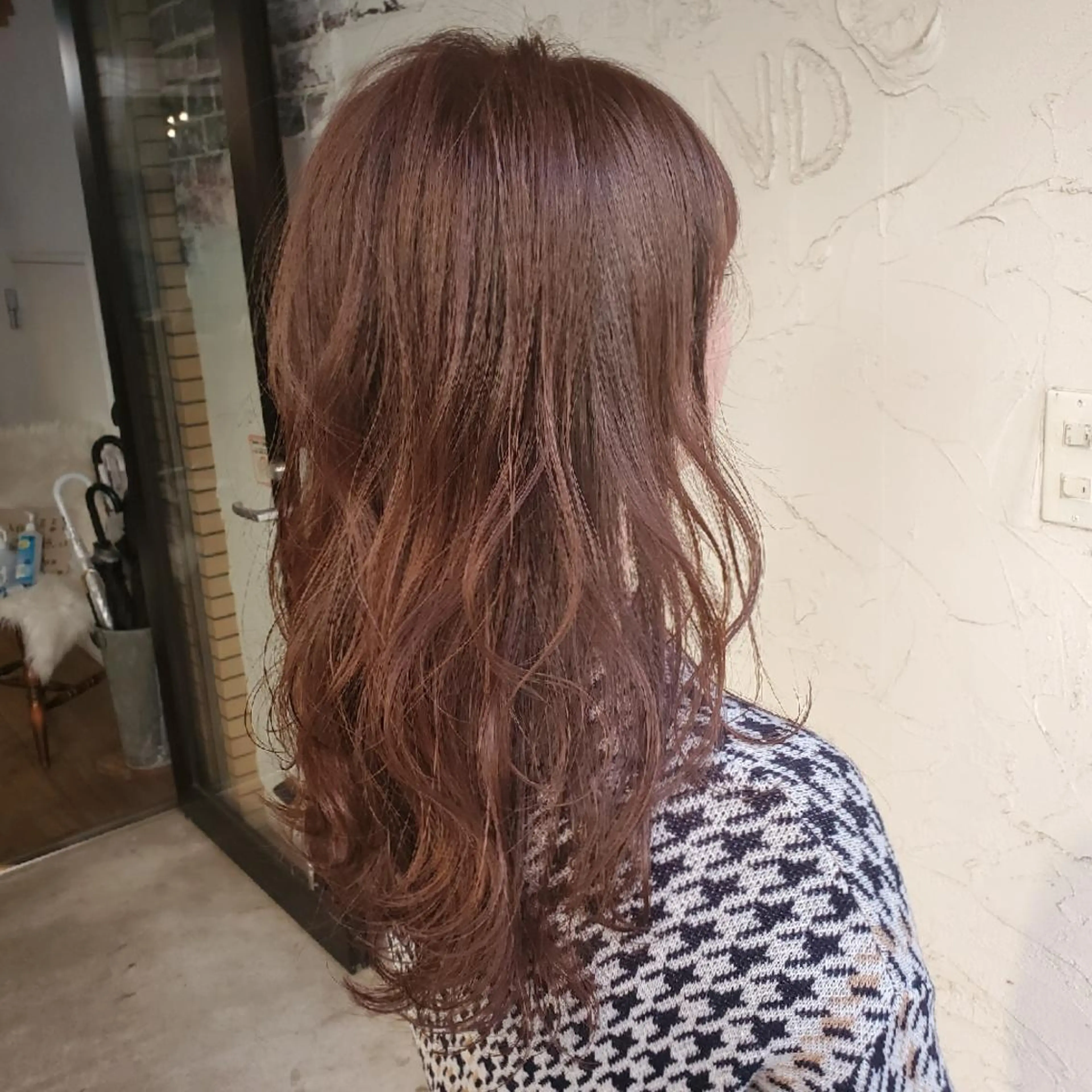 セミロング カラー カット ヘアカラー トリートメント フリーランス所属・韓国ヘア レイヤー くびれヘアMATSUのヘアスタイル