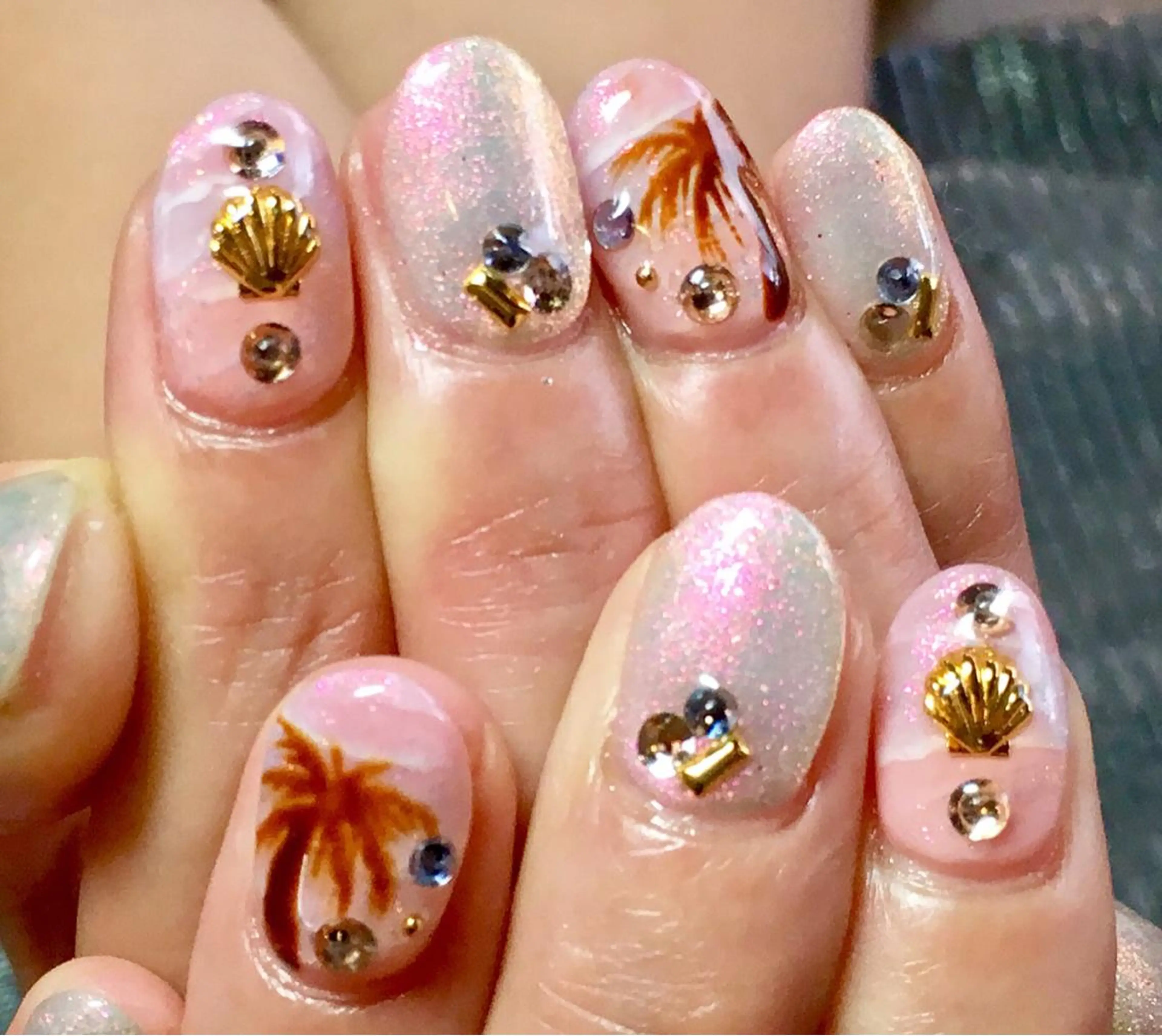 ネイル 夏ネイル アクアライズ所属・アクア ライズのネイルデザイン