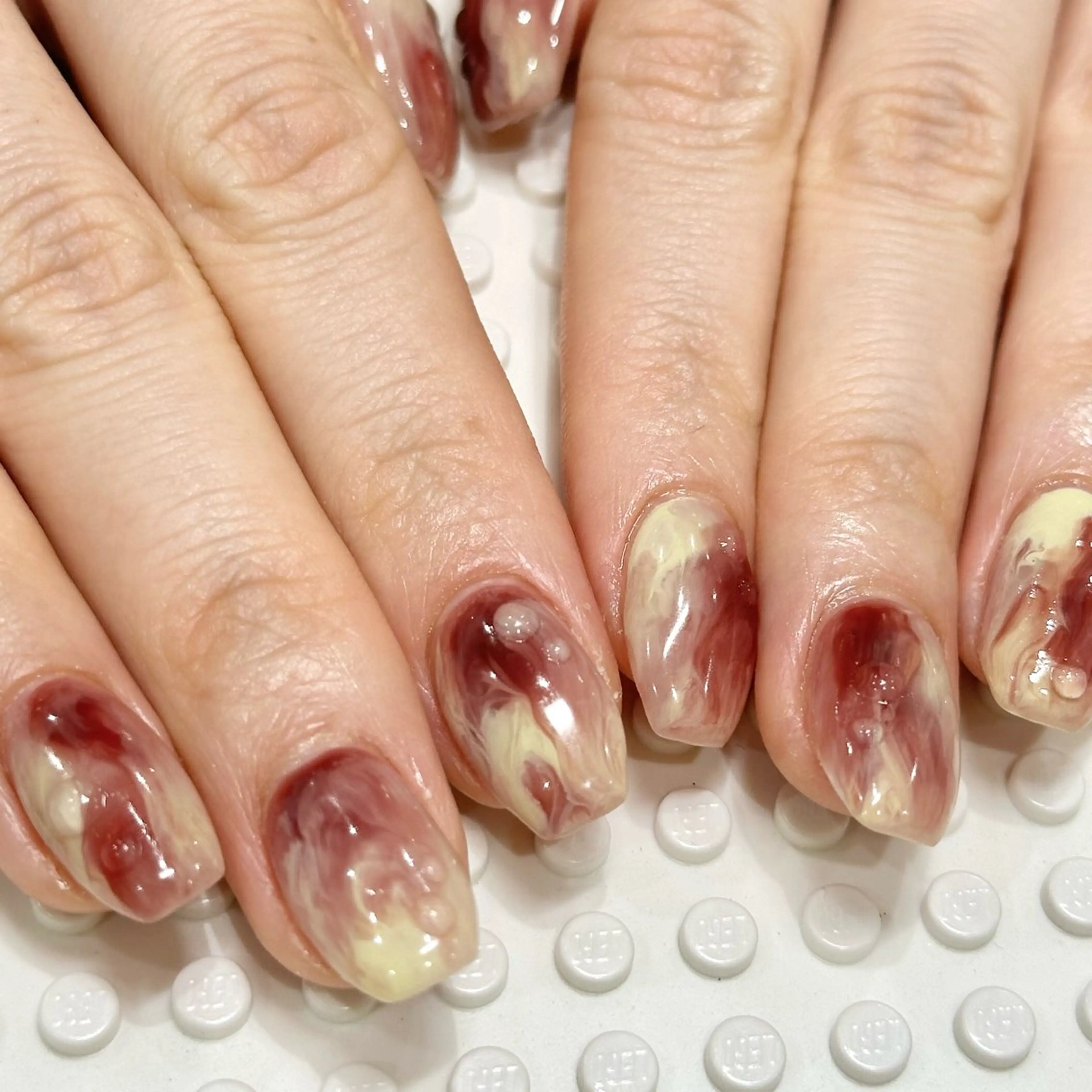 ネイル ukiko (ウキコ)のネイルデザイン