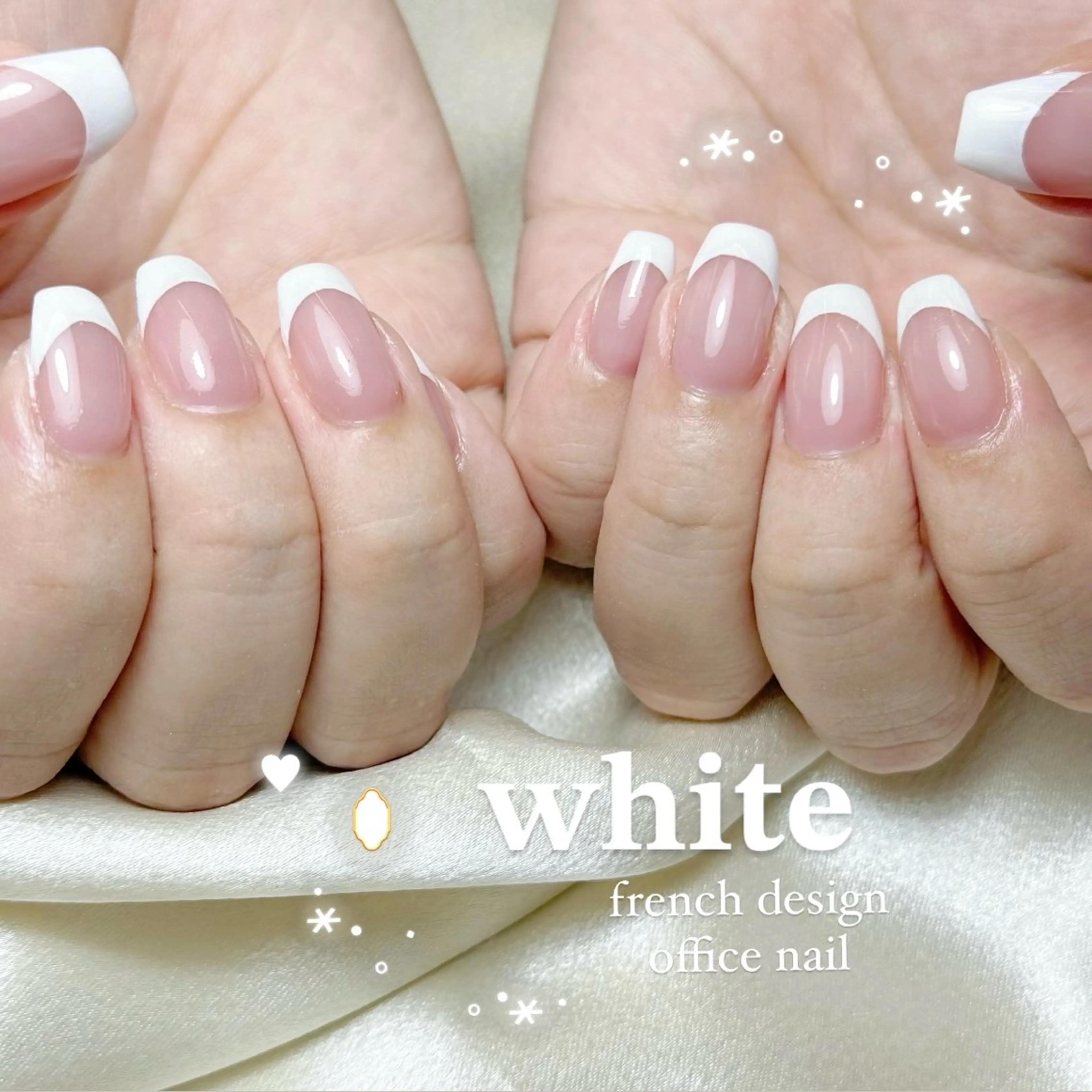 ネイル オーロラネイル ブルー フラッシュネイル フットネイル フレンチネイル ハンドネイル fein. miku🎀🍼のネイルデザイン