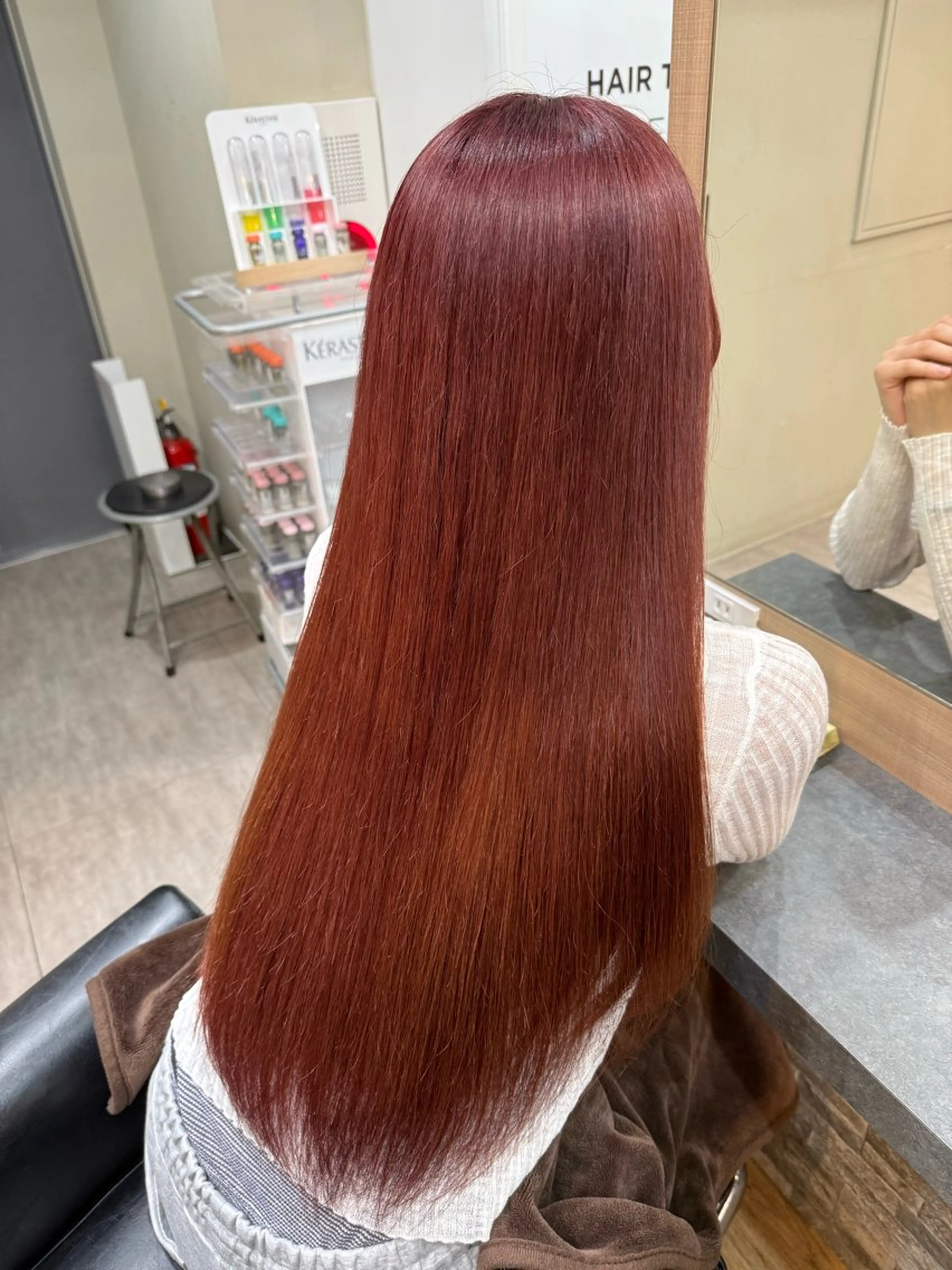 🫧ブリーチ(全頭)➕カラー➕トリートメント【⚠️月曜日・金曜日限定】(原色/暖色/寒色/インナーカラー)の写真