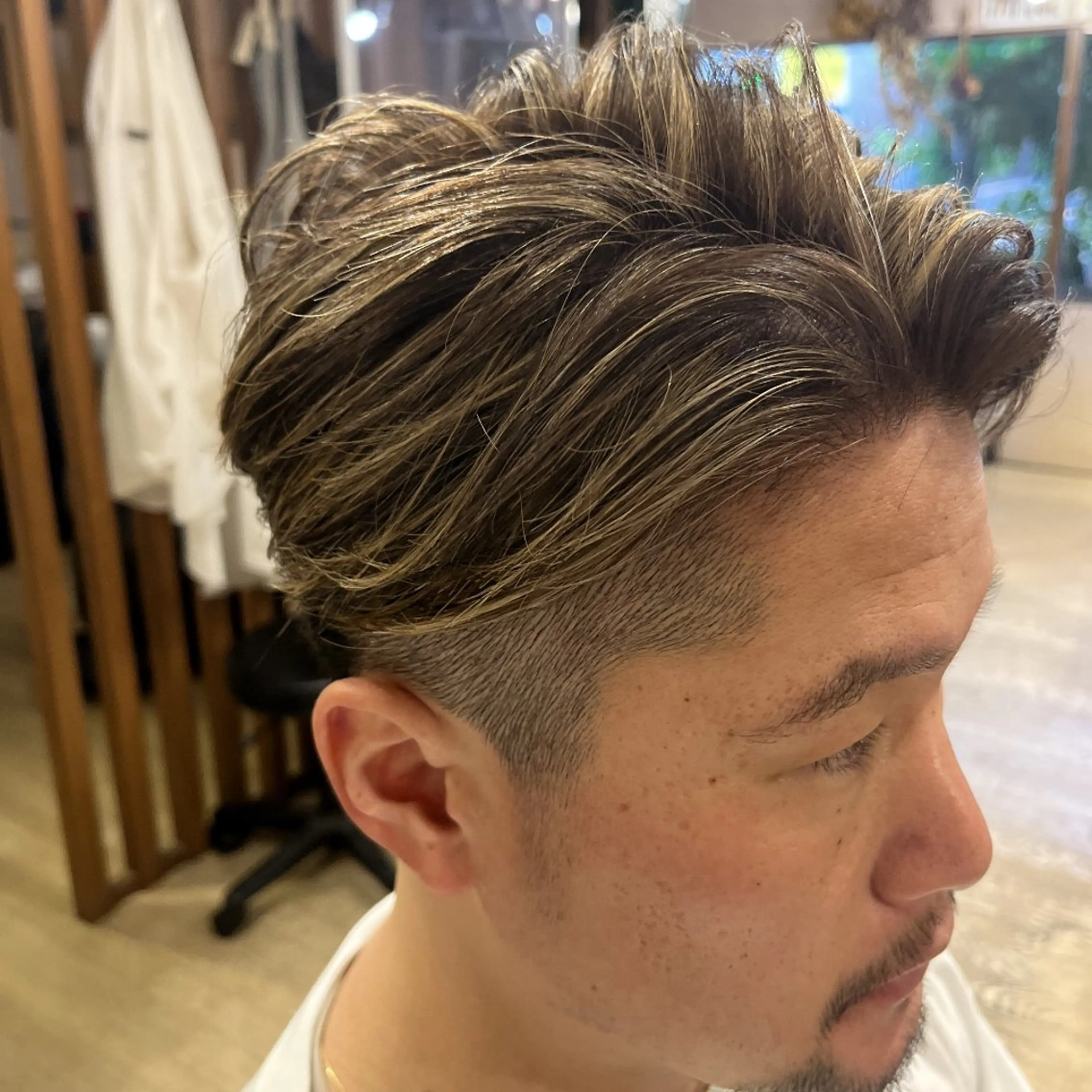 メンズカット＋メンズハイライト＋カラーの写真