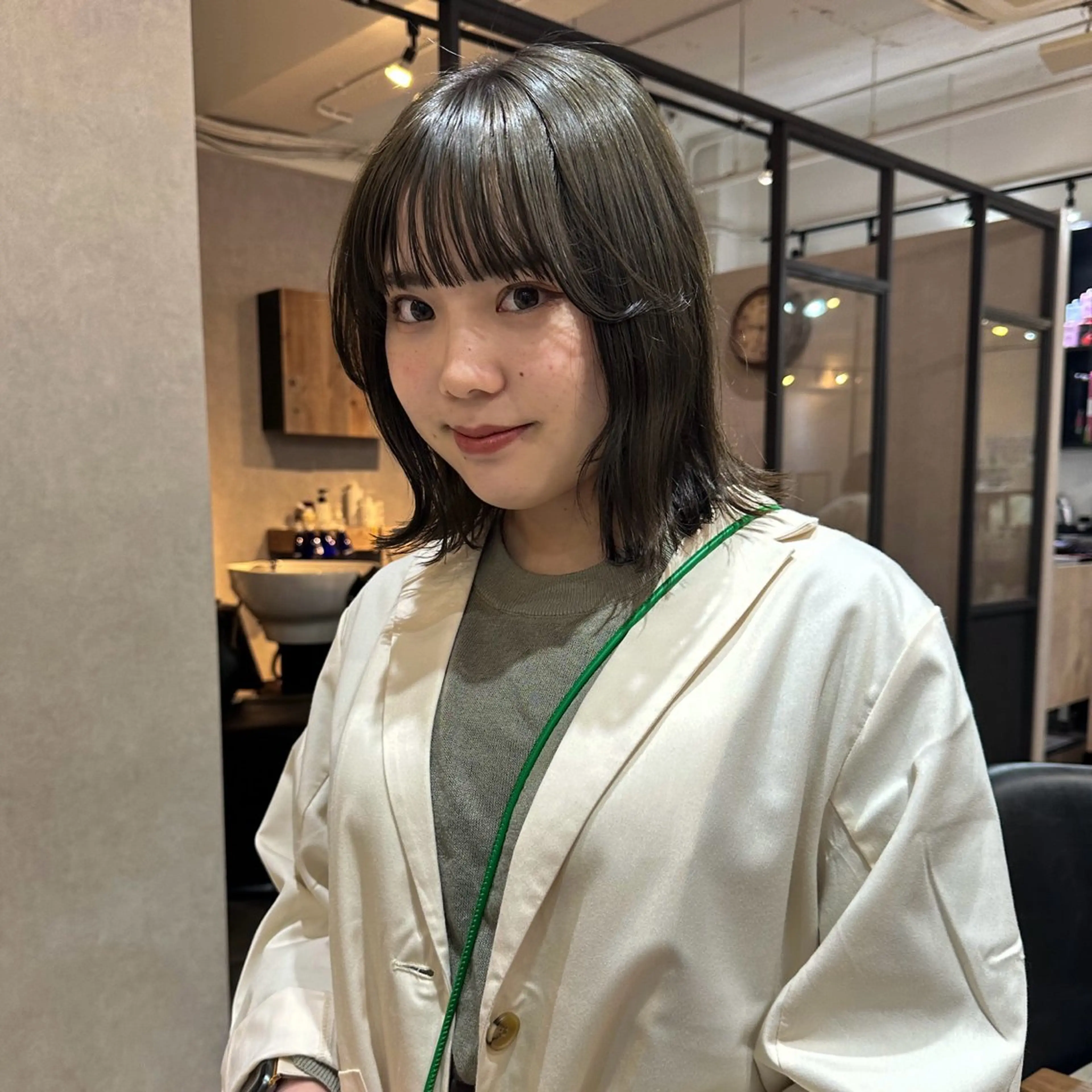 セミロング カット ヘアカラー トリートメント 🌼FERIA梅田 shiho🌼のヘアスタイル