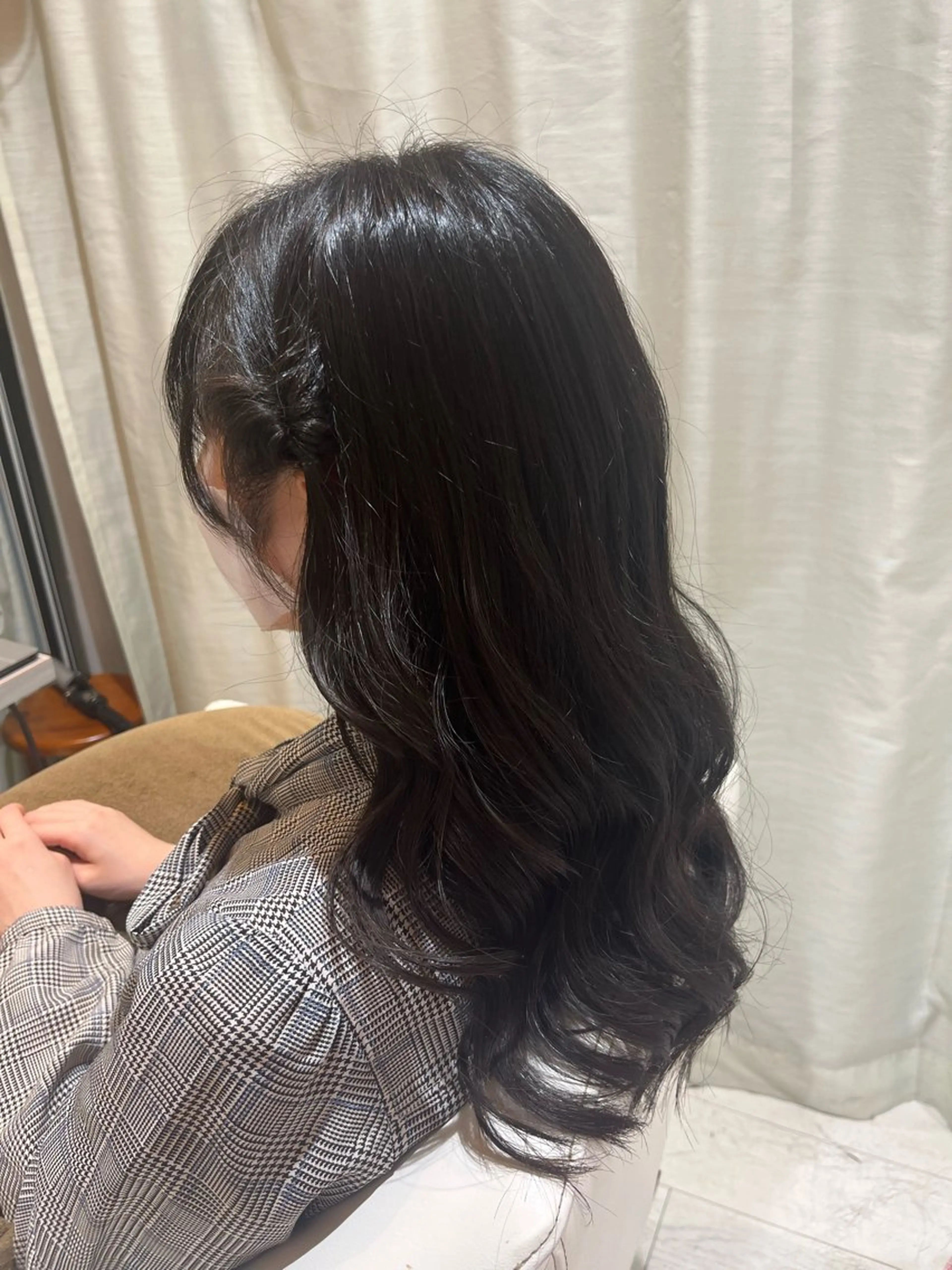 ロング 似合わせカット 須藤 百合香のヘアスタイル