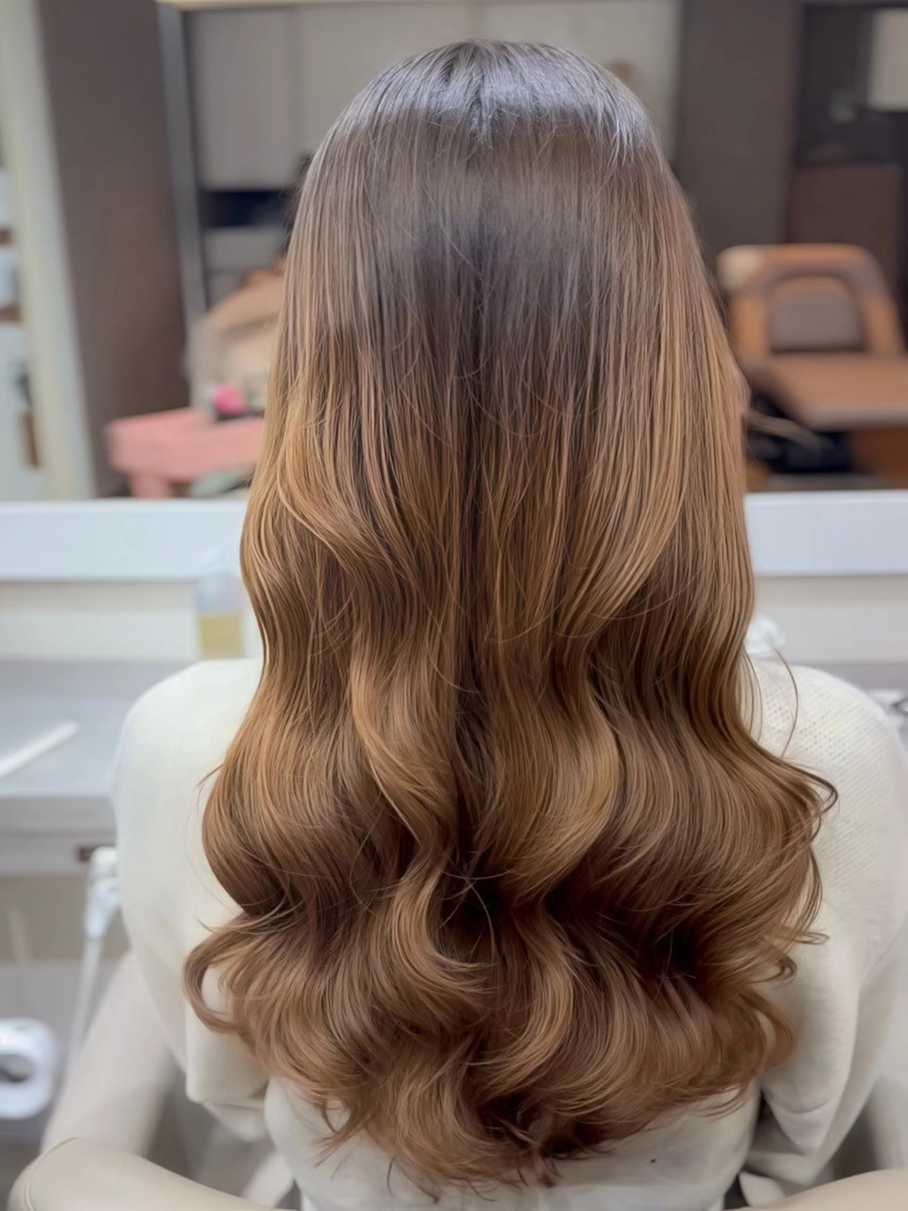 ロング パーマ ストレートパーマ コテ巻き/パーマ/艶 透明感/荻原凜太郎のヘアスタイル